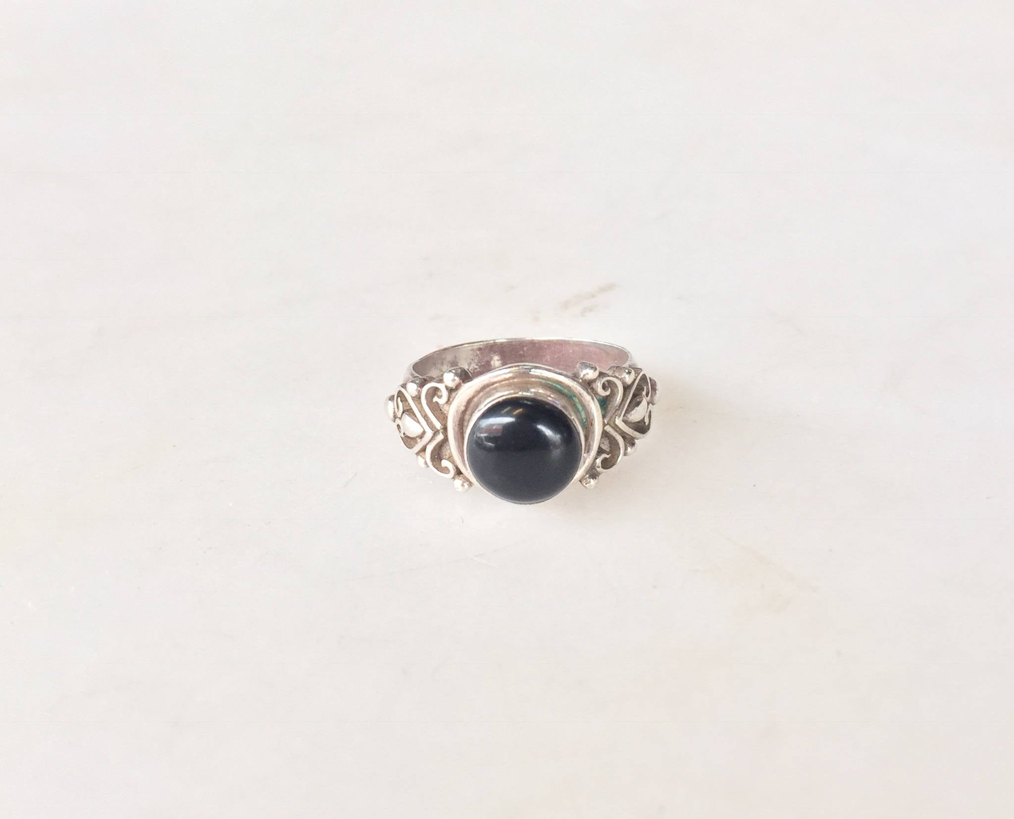 Black Onyx | Sterling Silver | Vintage Jewelry | Mexican Made | Ring | Jewelry | black stone | filagree |925 | ring| silver ring| vintage