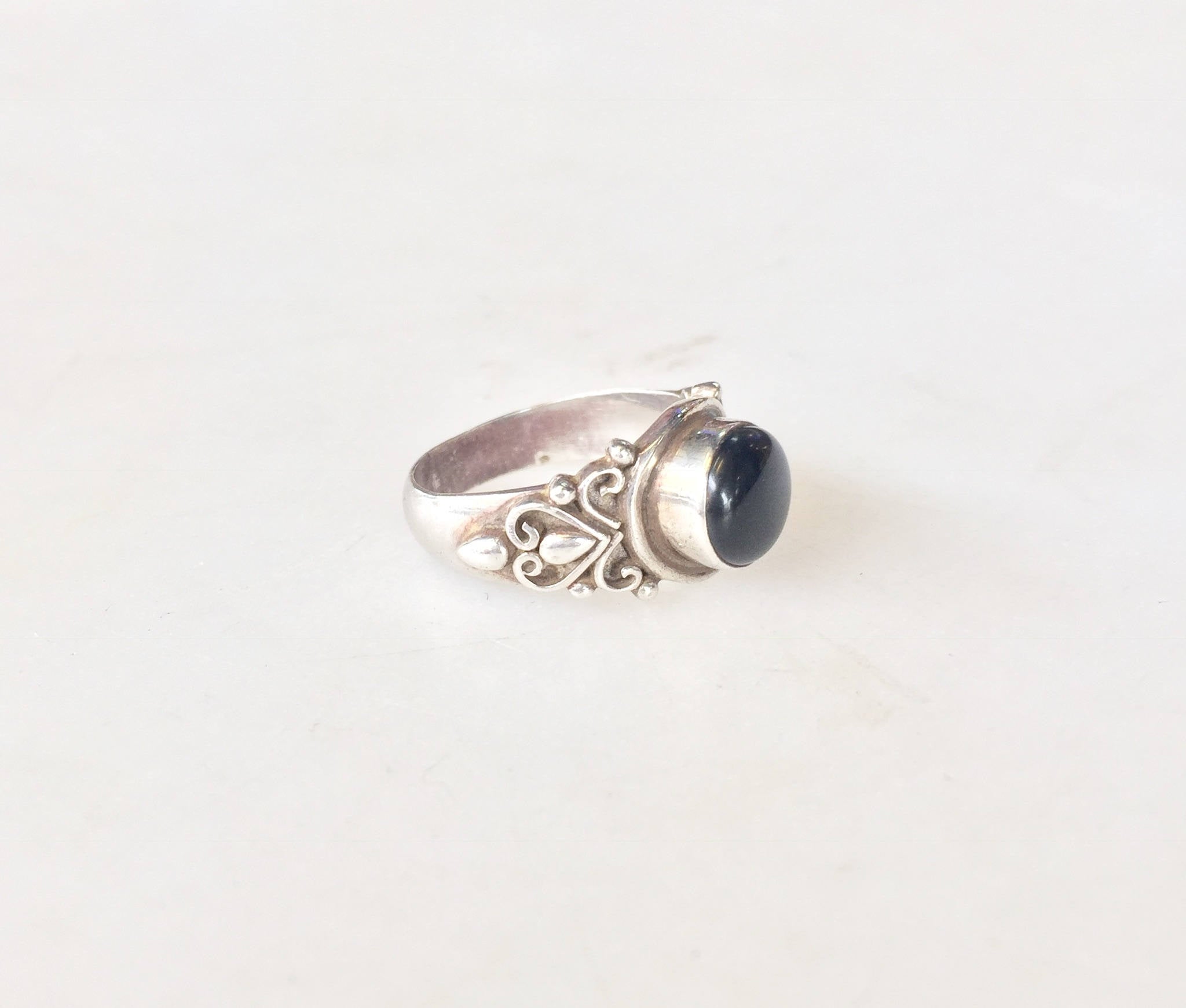 Black Onyx | Sterling Silver | Vintage Jewelry | Mexican Made | Ring | Jewelry | black stone | filagree |925 | ring| silver ring| vintage