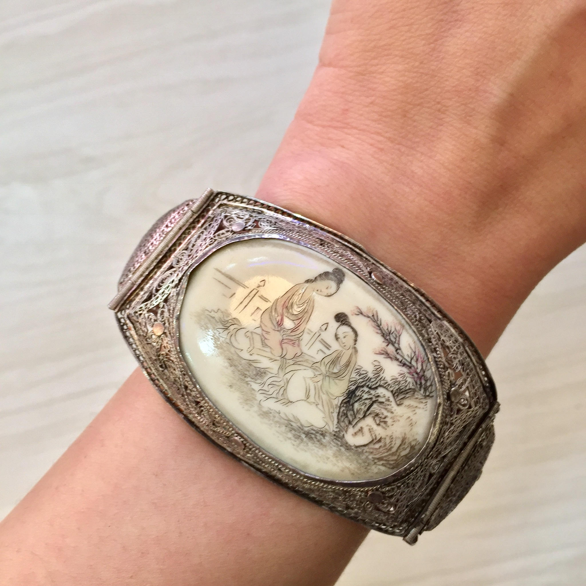 Antique Sterling Silver Chinese Carved Horn Bracelet | Hinged Filagree Bracelet | Scrimshaw Bracelet | Filagree Silver | Asian Jewelry |
