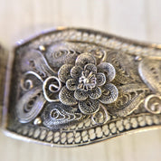 Antique Sterling Silver Filagree Bracelet with Carved Horn | Scrimshaw Bracelet | Hinged Bracelet | Chinese Jewelry | Floral Design | Birds