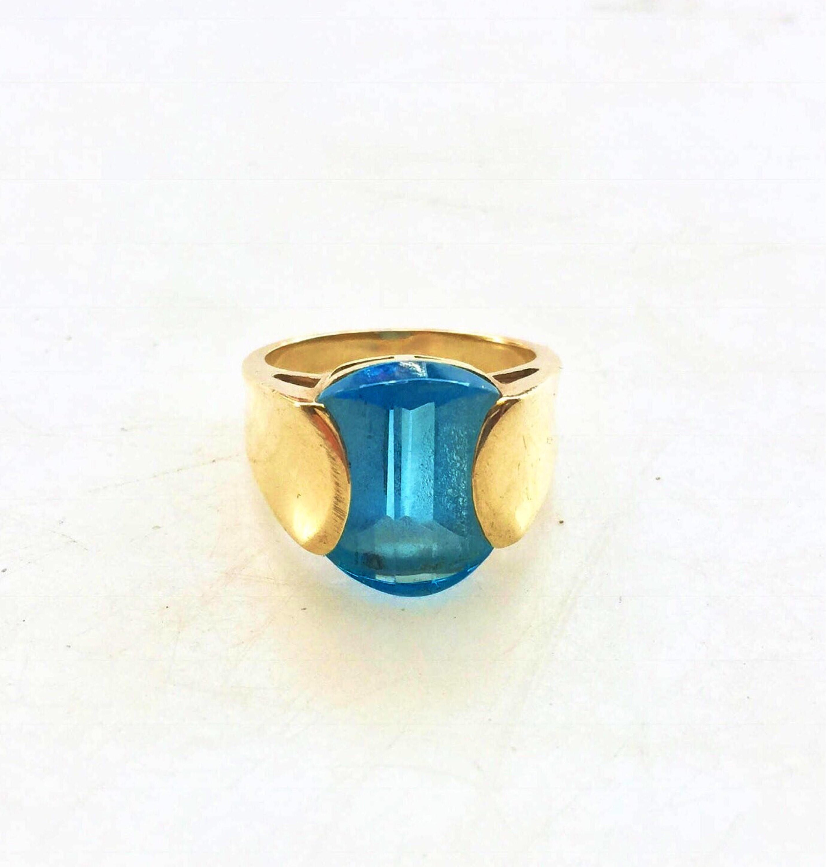 Vintage Blue Topaz Ring | 10 Karat Yellow Gold | 10K | Vintage Jewelry | Blue Stone | Natural Stone | Engagement Ring | Gift for Her | Ring