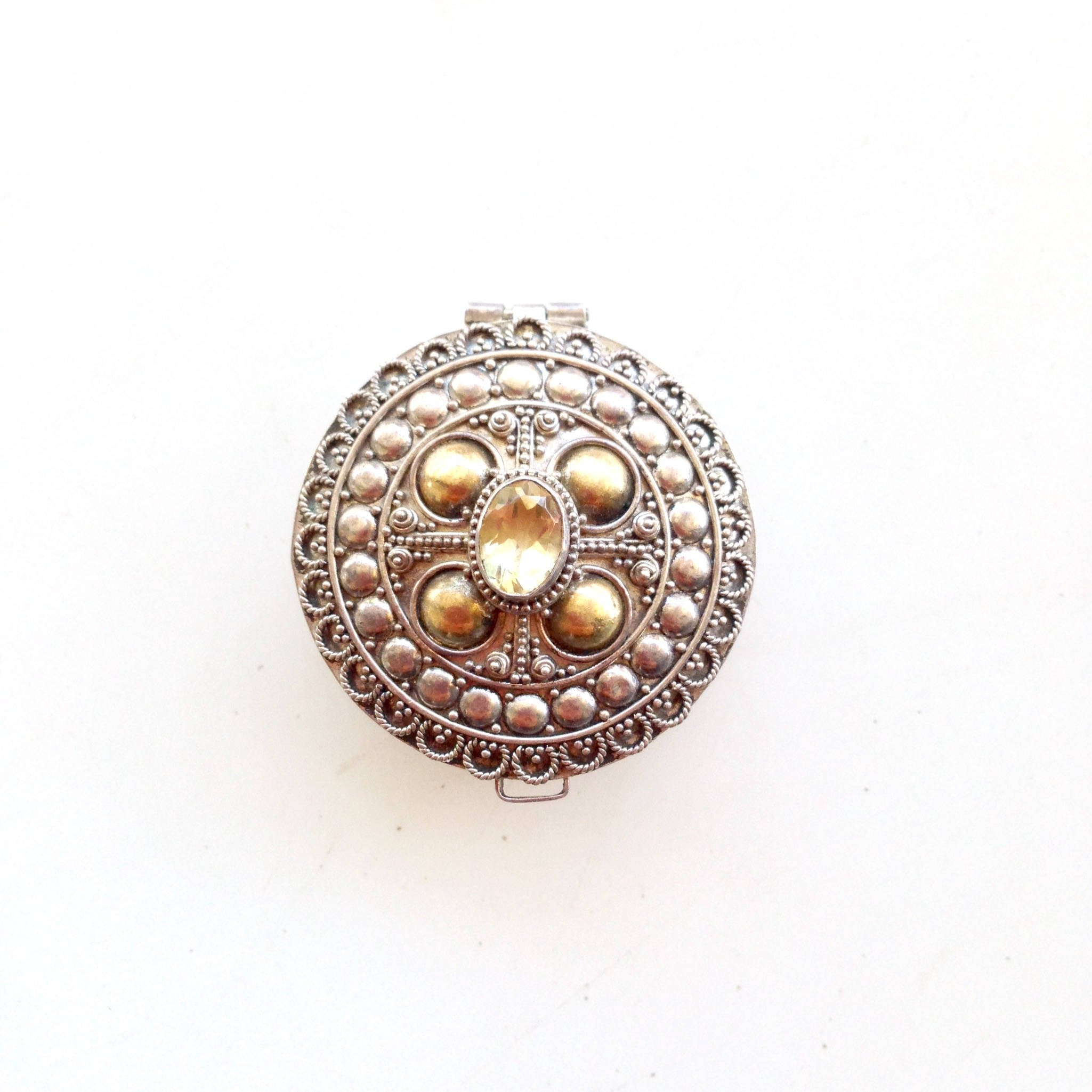 Vintage Pill Box | 18K Gold | Sterling Silver | Vintage Jewlery Box | Victorian | Small Box | Round Box |