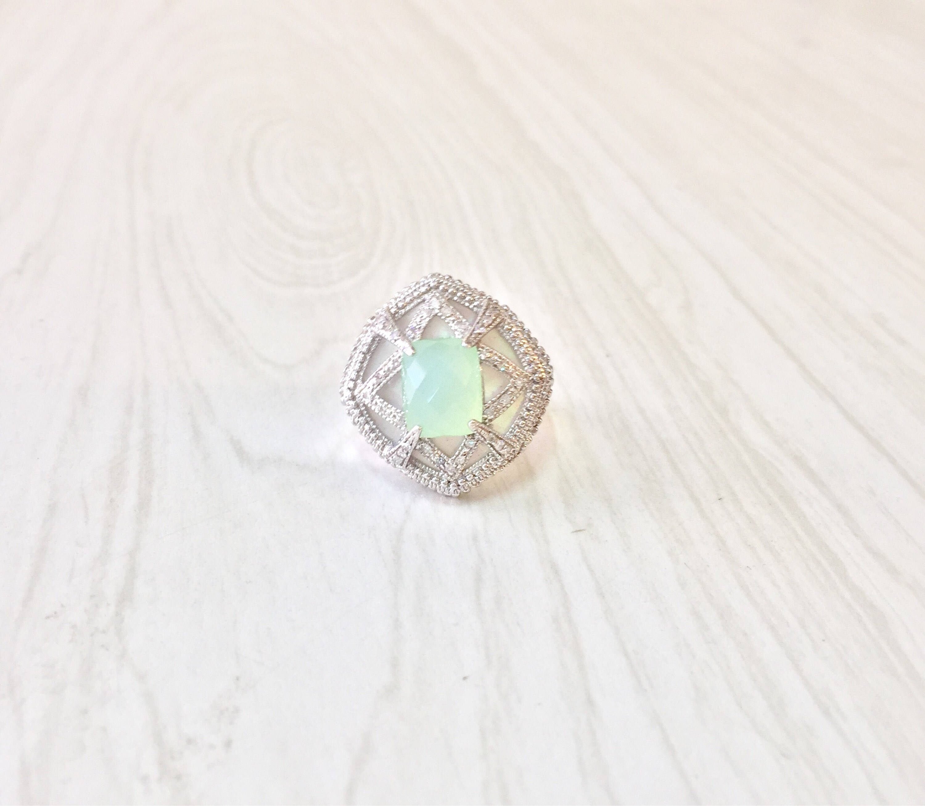 Sterling Silver Jewelry | Engagement Ring | Light Green Stone | Statement Ring | Vintage Jewelry | Rings | Gift for Her | Vintage Sterling