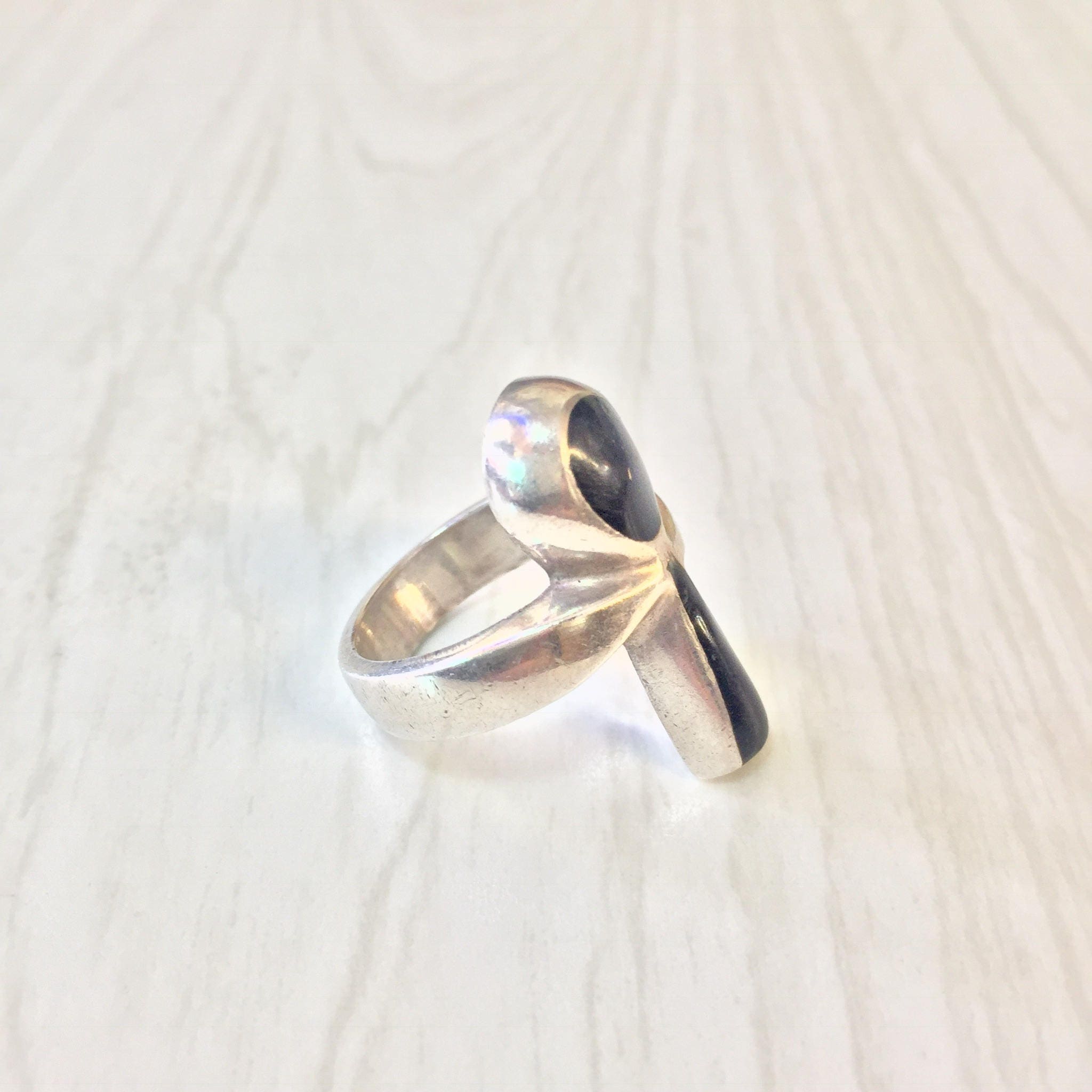 Vintage Sterling Silver Ankh Ring with Black Onyx | Egyptian Jewelry | Statement Ring | Ankh Jewelry | Holiday Gift Idea | Black Ring |