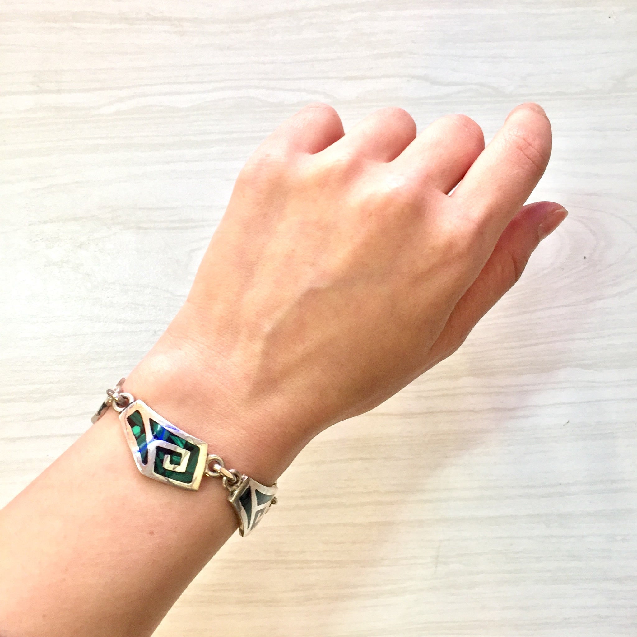 Vintage Sterling Silver Link Bracelet with Green Malachite Stones | Green Bracelet | Inlaid Malachite Gemstone | Vintage Jewelry | Gift