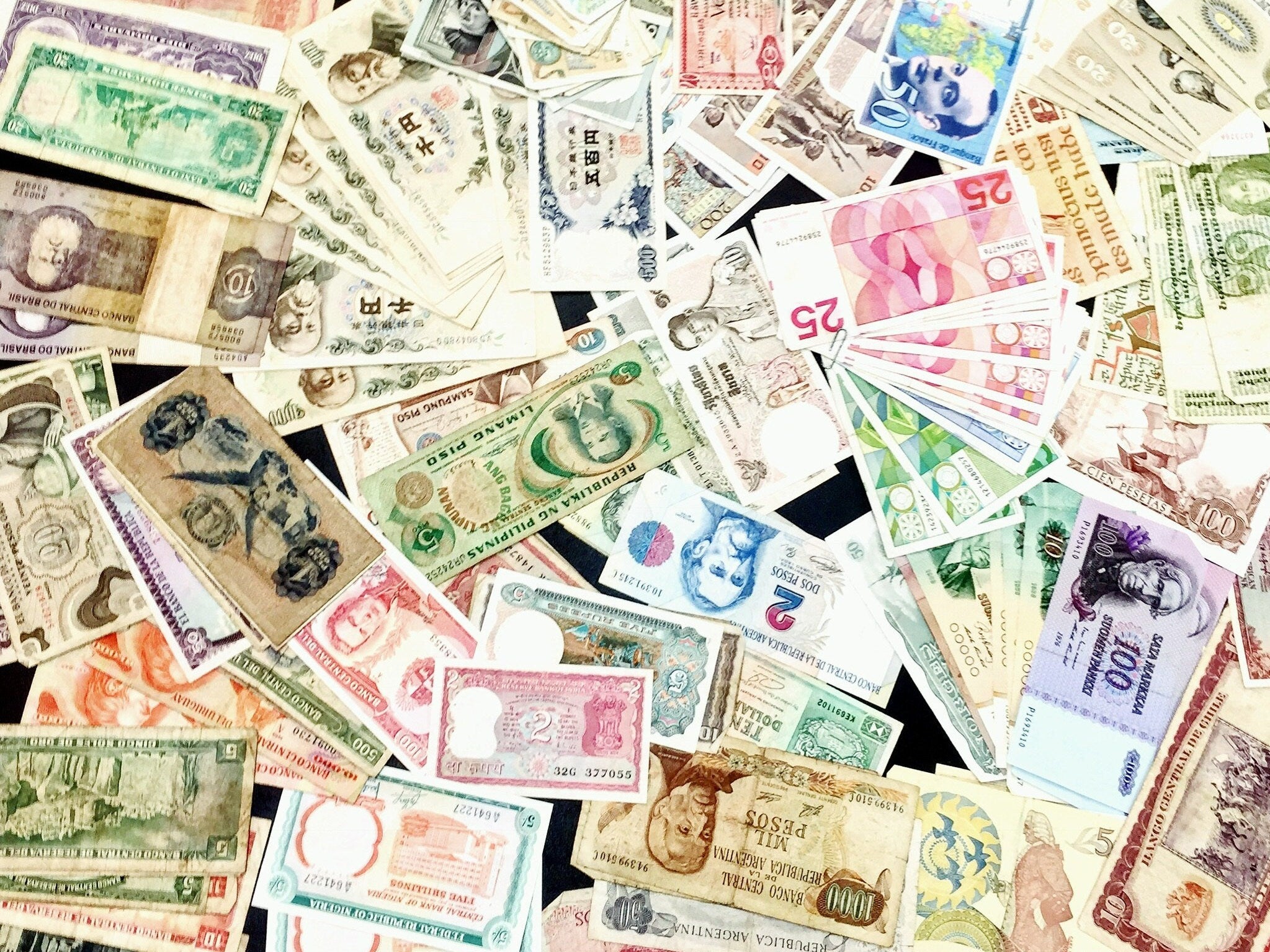 Vintage foreign currency | authentic | paper money | old money | cash | scrapbook | foreign currency | crafts and supplies | scrapbooking |