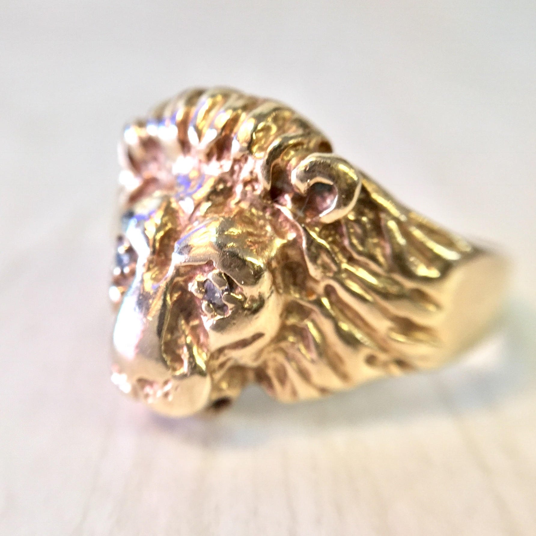 Vintage 10 Karat Gold Lion Head Ring with Diamond Accents | Retro Lion's Head Ring | Diamond Jewelry | Statement Ring | 10K Gold | Vintage