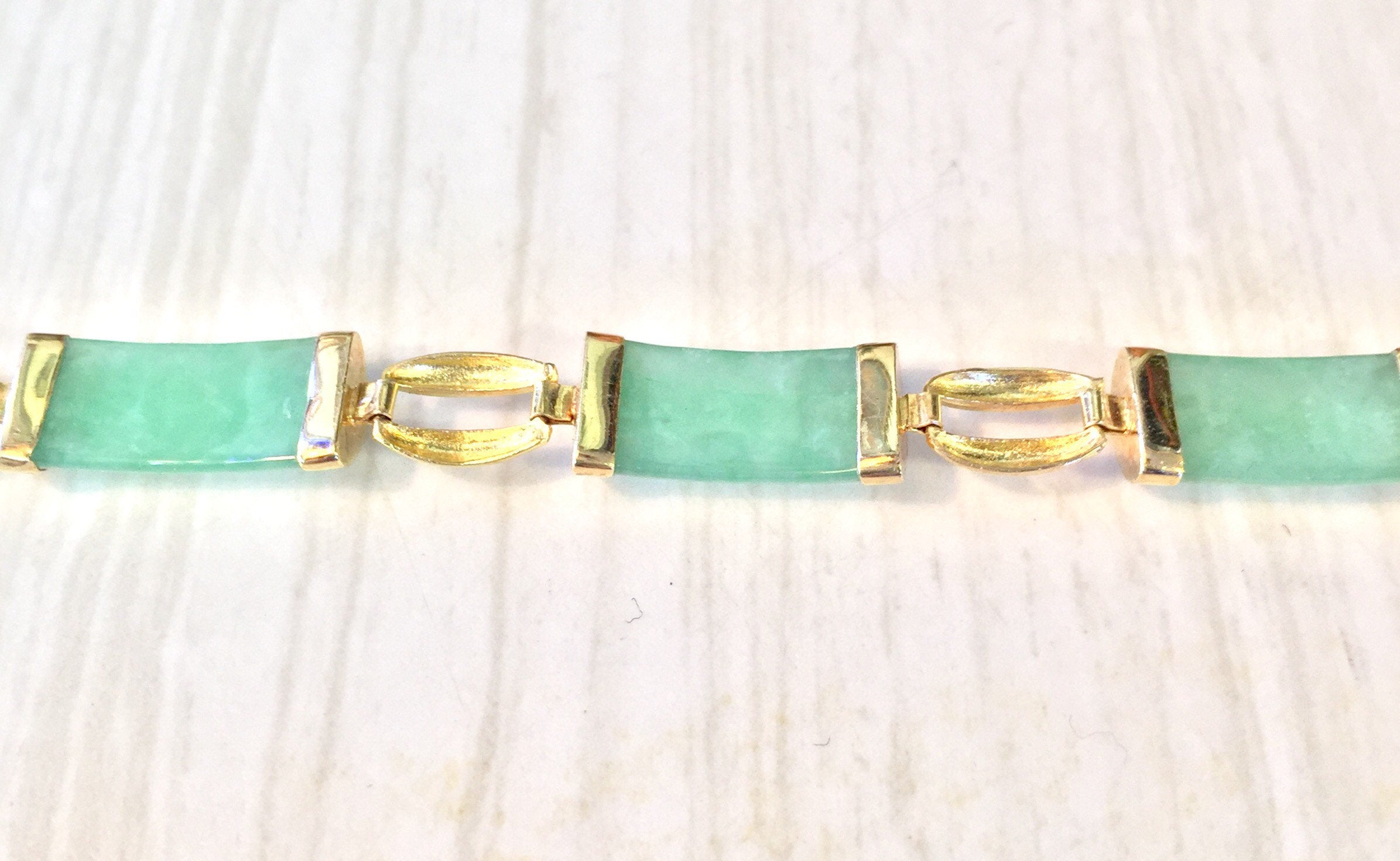Vintage 14 Karat Gold and Jade Bracelet | 14K Yellow Gold | Jade Bracelet | Yellow Gold | Vintage Gold Bracelet | Holiday Gift Idea | Green