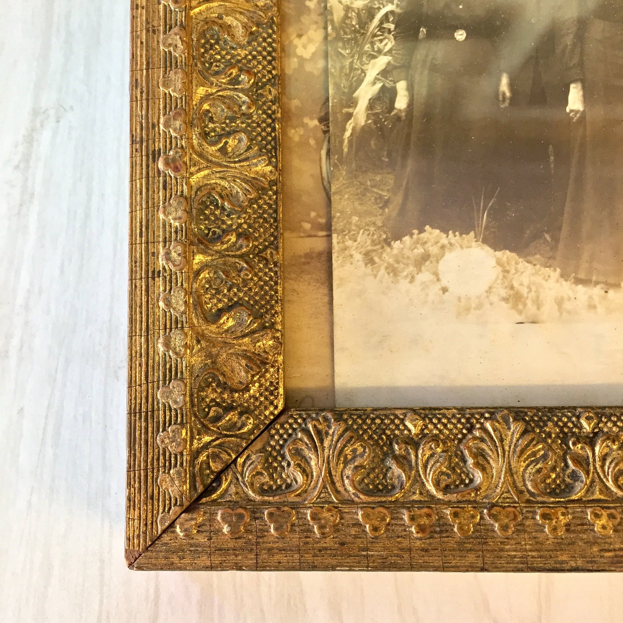 Antique Wooden Picture Frame | Ornate Gold Gilt Wooden Picture Frame | Vintage Home Decor | Wall Art | Hanging Wall Art | Wood Carved