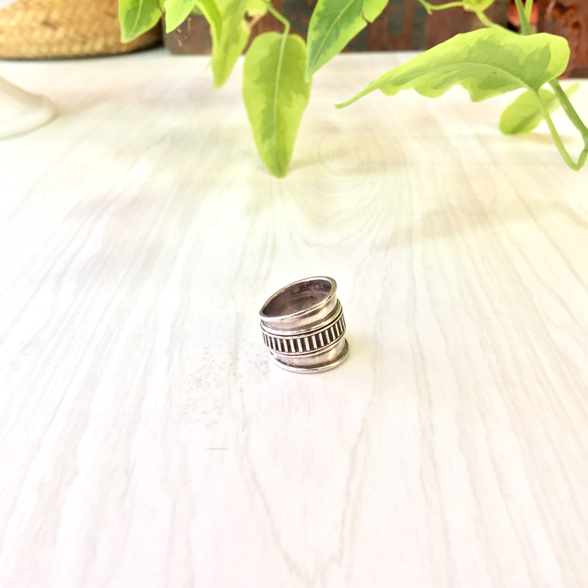 Sterling Silver Spinner Ring | Silver Ring | Vintage Jewelry | Spinner | Wide Band | Meditation Ring | Holiday Gift Idea | Minimal Ring