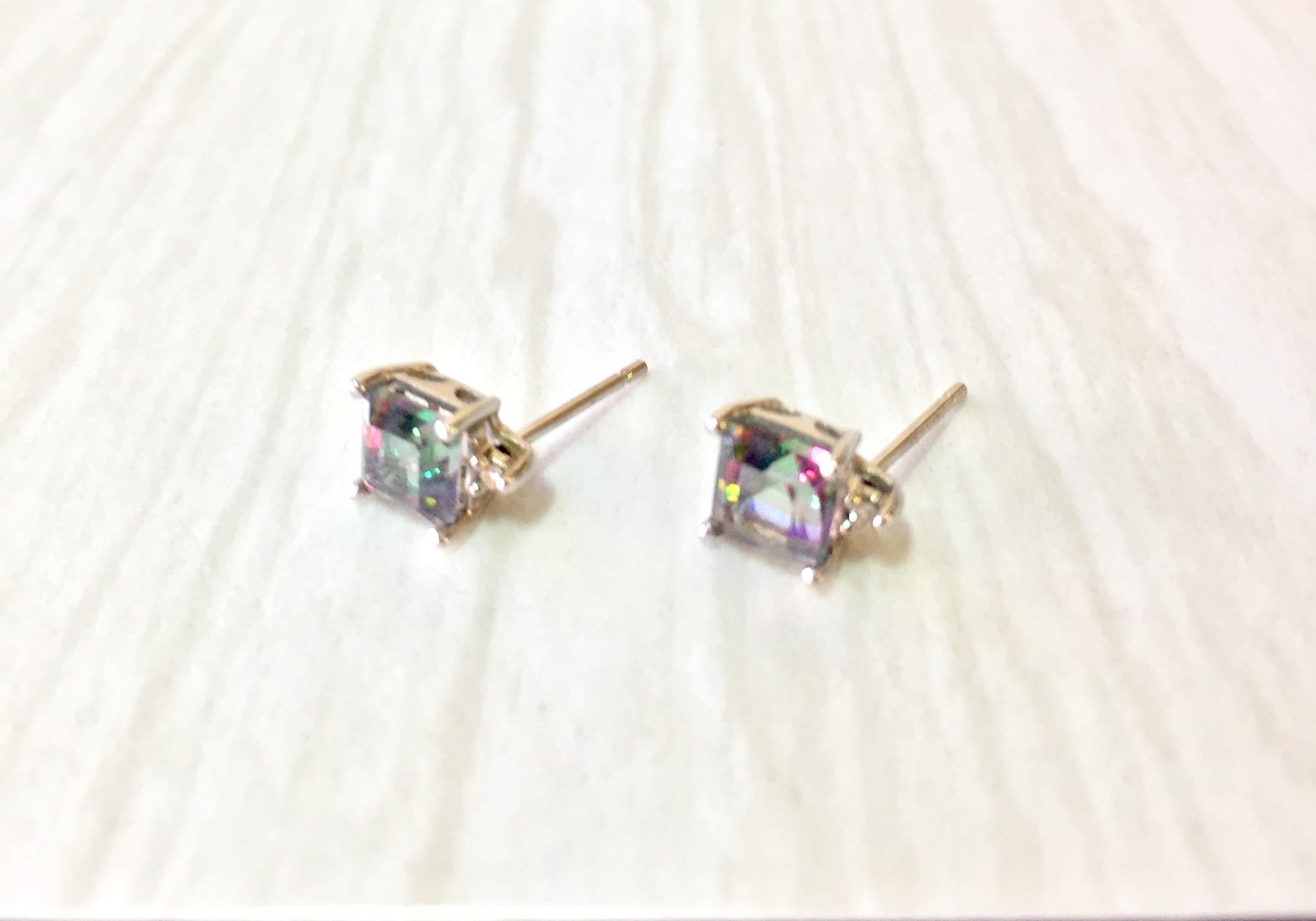Alexandrite and 10 Karat White Gold Suite Set | Alexandrite Jewelry | 10K White Gold | Suite Set Jewelry | Ring | Earrings | Necklace | Gift