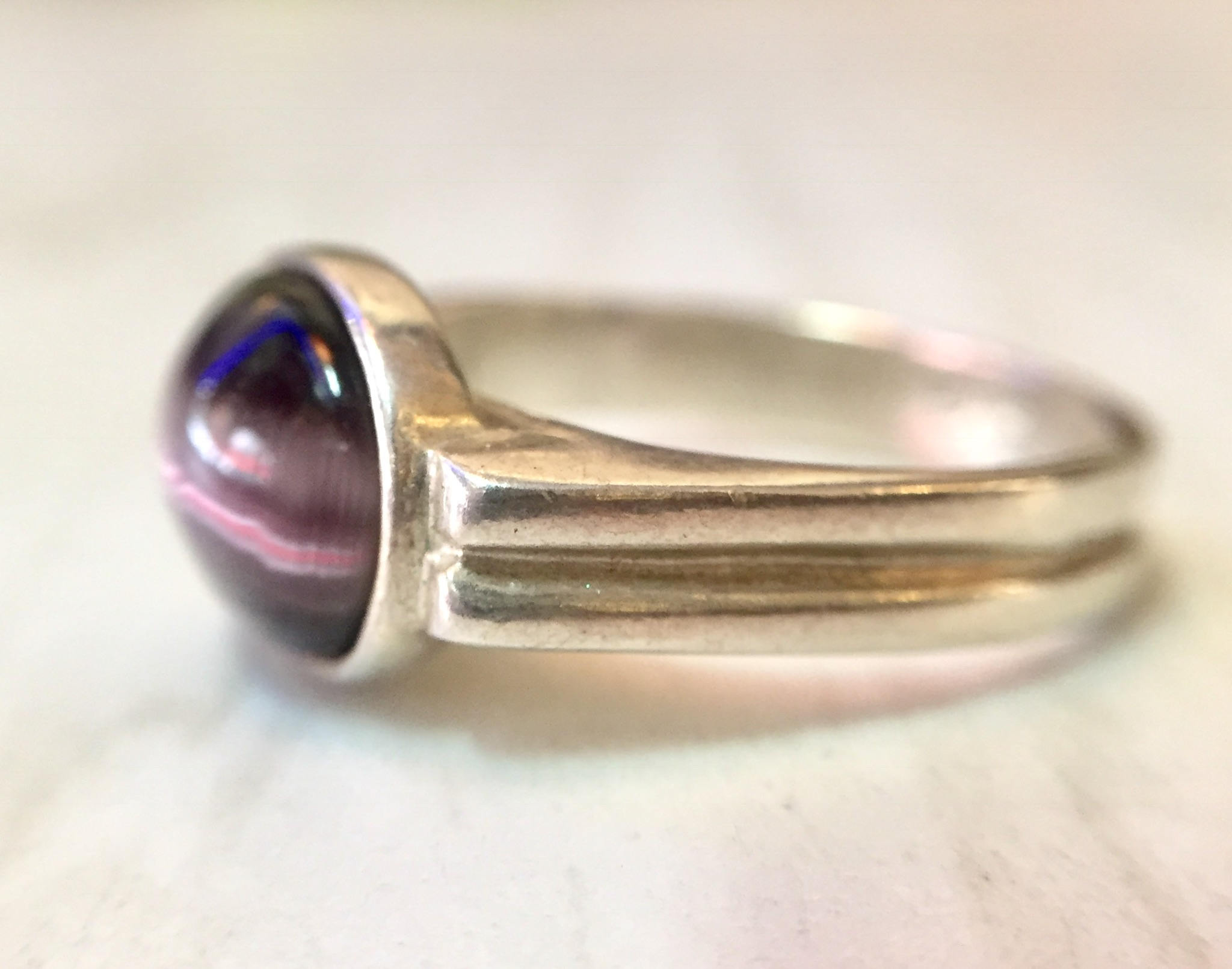Sterling Silver Purple Tiger's Eye Ring | Oval Cabochon Tiger's Eye | Purple Gemstone | Vintage Jewelry | Gift for her | Holiday Gift Idea