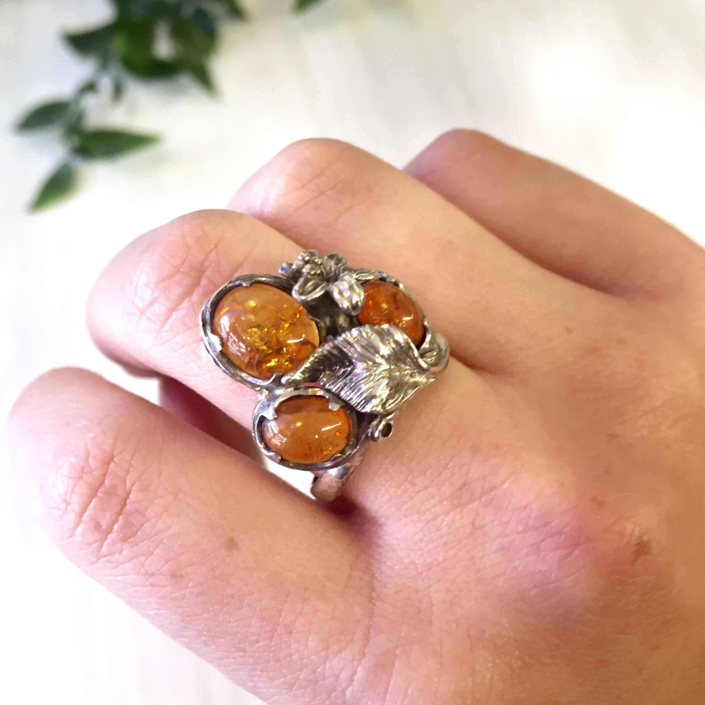 Vintage Sterling Silver Ring with Amber Stones | Leaf and Flower Ring | Amber Stones | Orange | Vintage Jewelry | Statement Ring | Gift