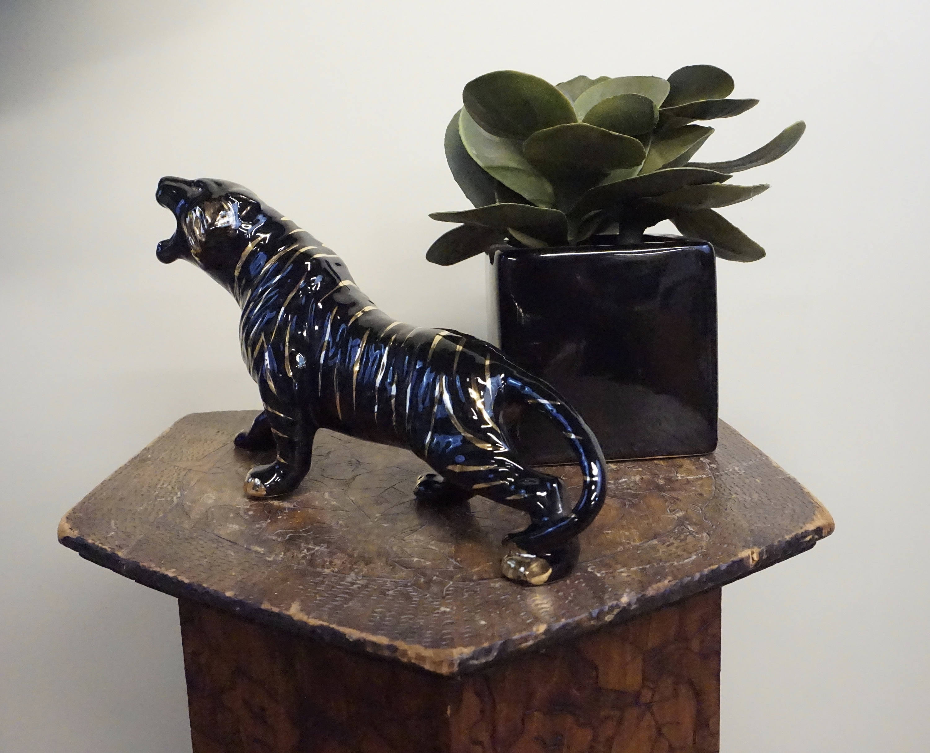 Ceramic tiger | vintage | retro | black and gold | home decor | 1950s| mcm | mid century| Vintage tiger | tiger statue | tiger figure |