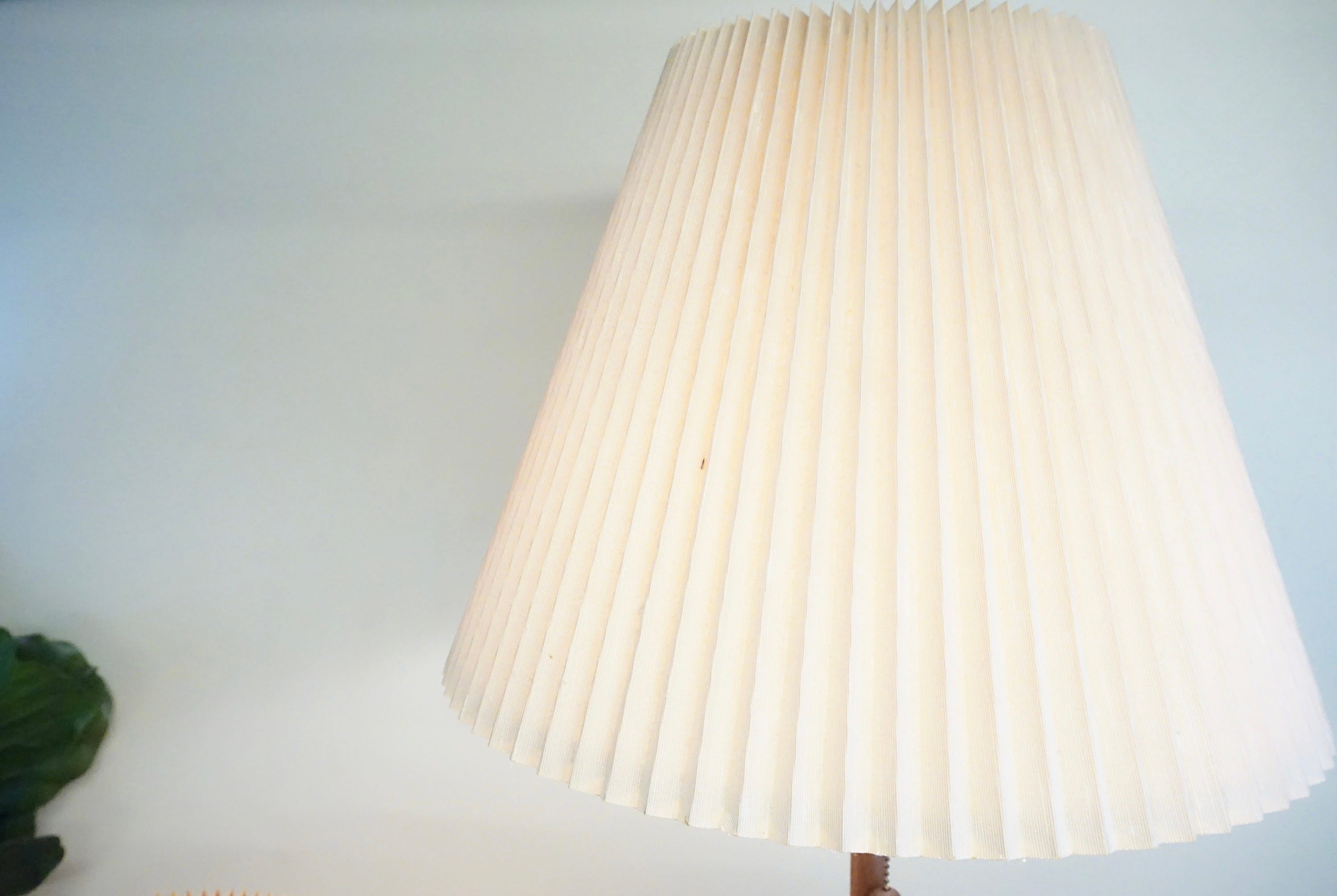 Mid century lamps | set of lamps | mcm lamp | lighting | vintage | wooden lamp | pair of lamps | retro shades | Mid century modern | cube
