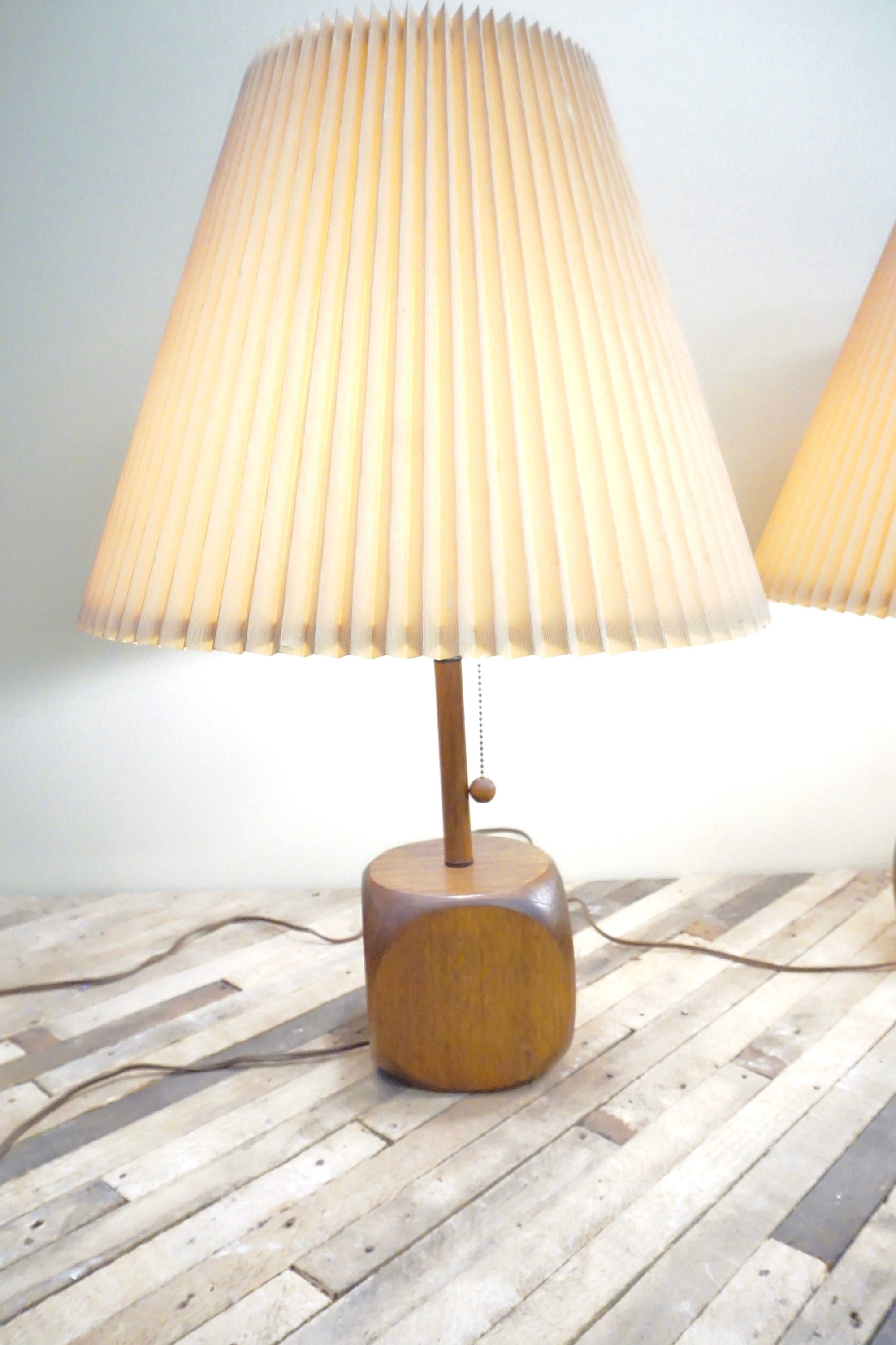 Mid century lamps | set of lamps | mcm lamp | lighting | vintage | wooden lamp | pair of lamps | retro shades | Mid century modern | cube