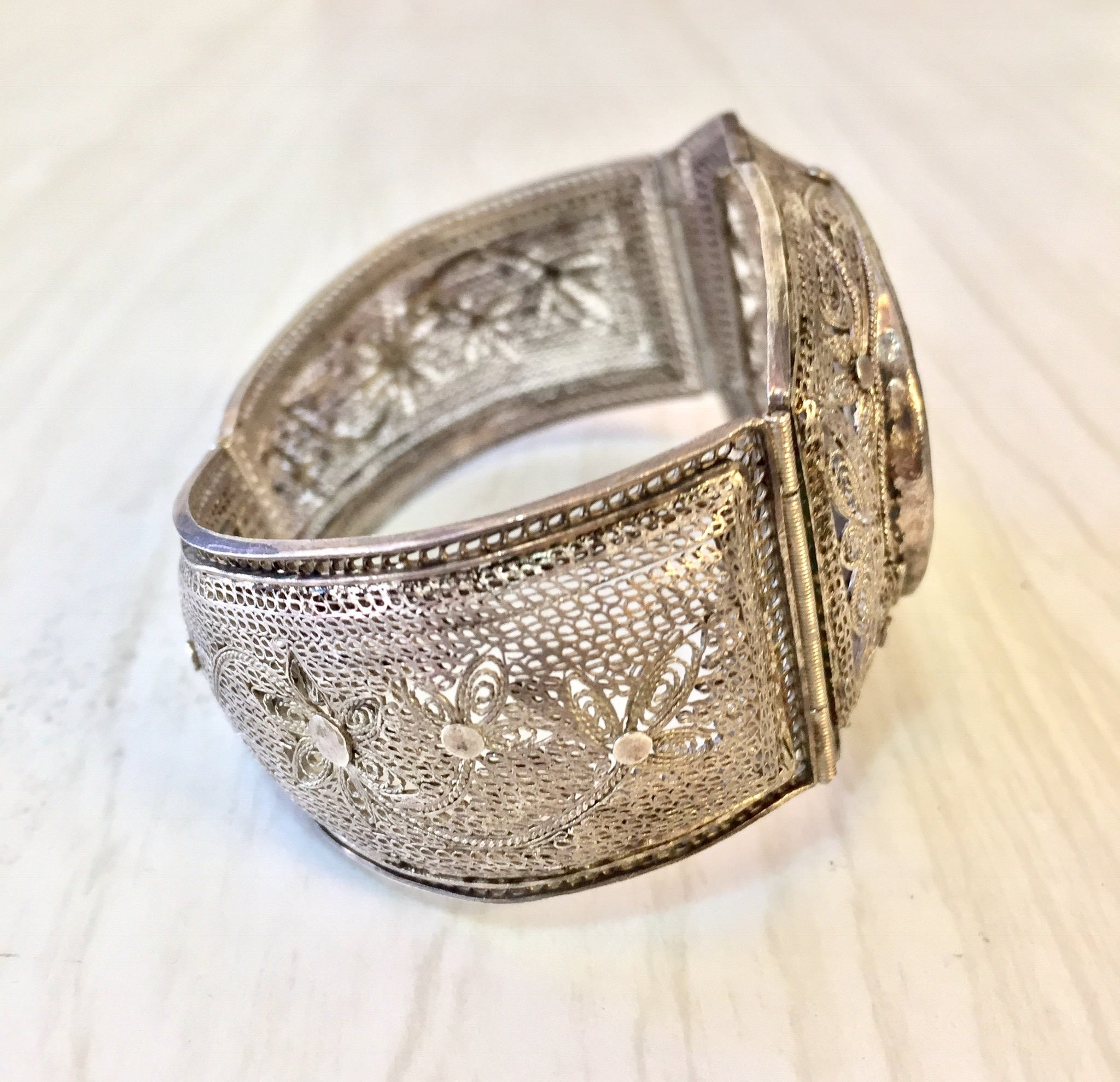 Antique Sterling Silver Chinese Carved Horn Bracelet | Hinged Filagree Bracelet | Scrimshaw Bracelet | Filagree Silver | Asian Jewelry |