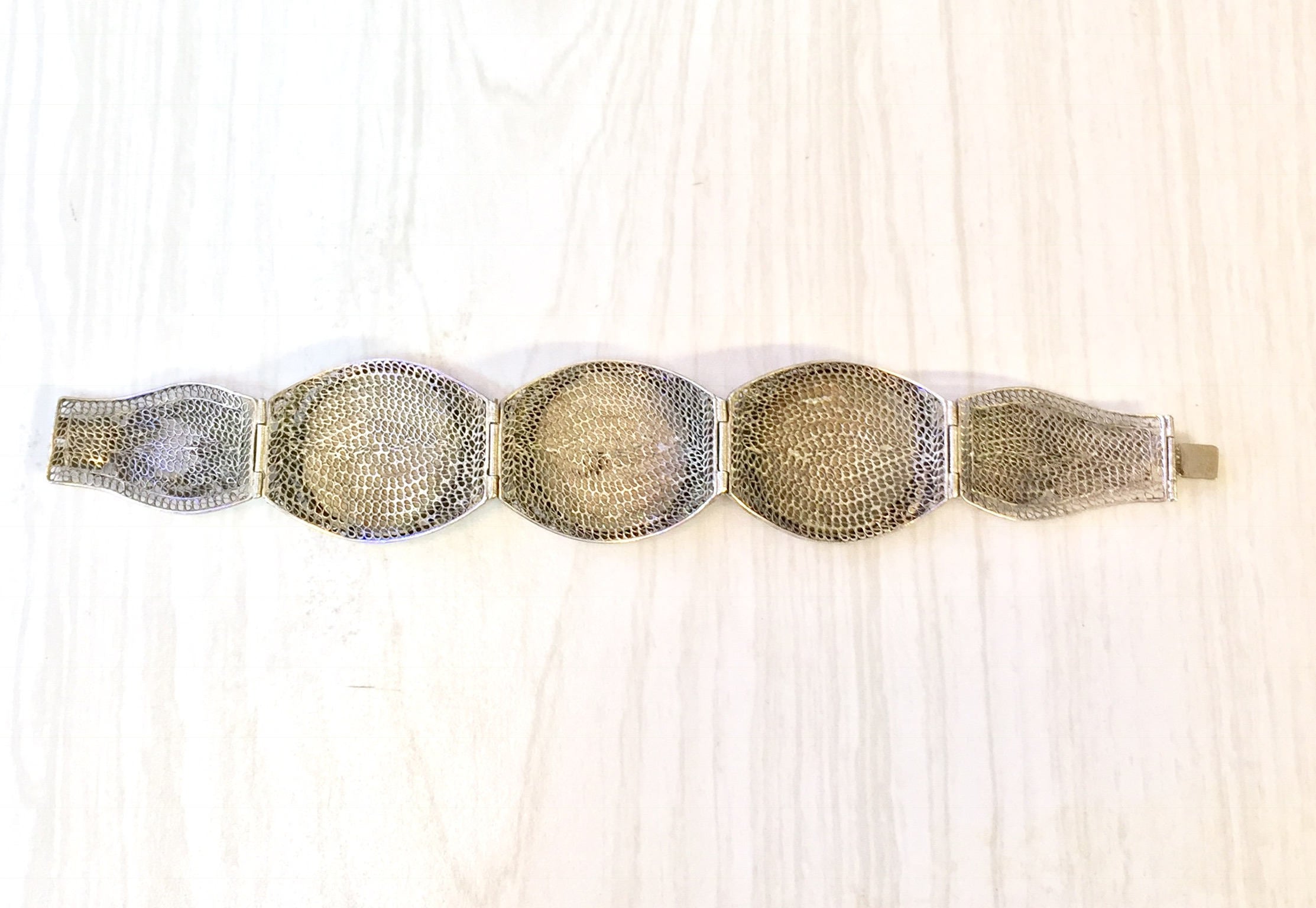 Antique Sterling Silver Filagree Bracelet with Carved Horn | Scrimshaw Bracelet | Hinged Bracelet | Chinese Jewelry | Floral Design | Birds
