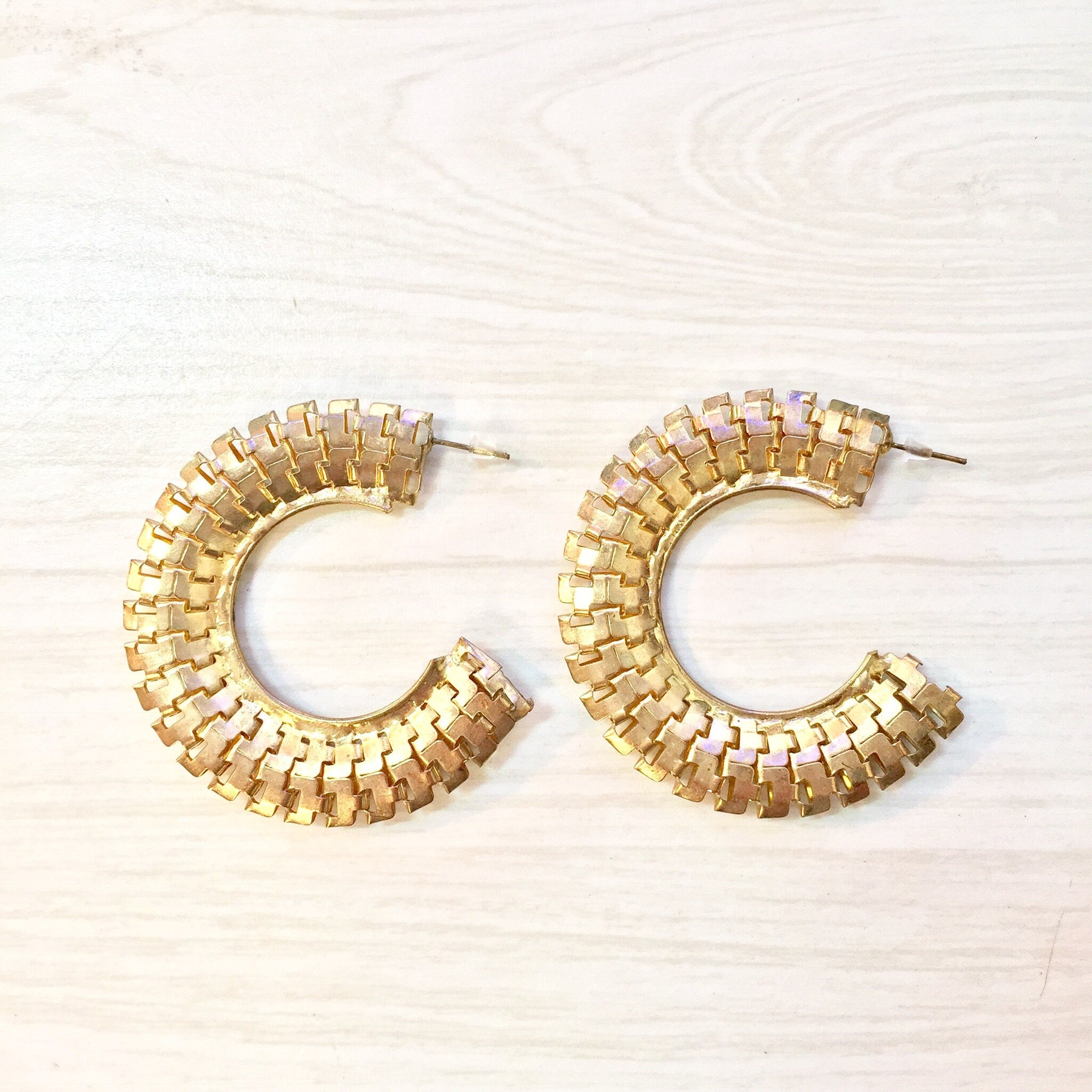 Vintage Gold Toned Hoop Earrings | Costume Jewelry | Hoop Earrings | 90's Fashion | 80's Fashion | Statement Jewelry | Holiday Gift Idea