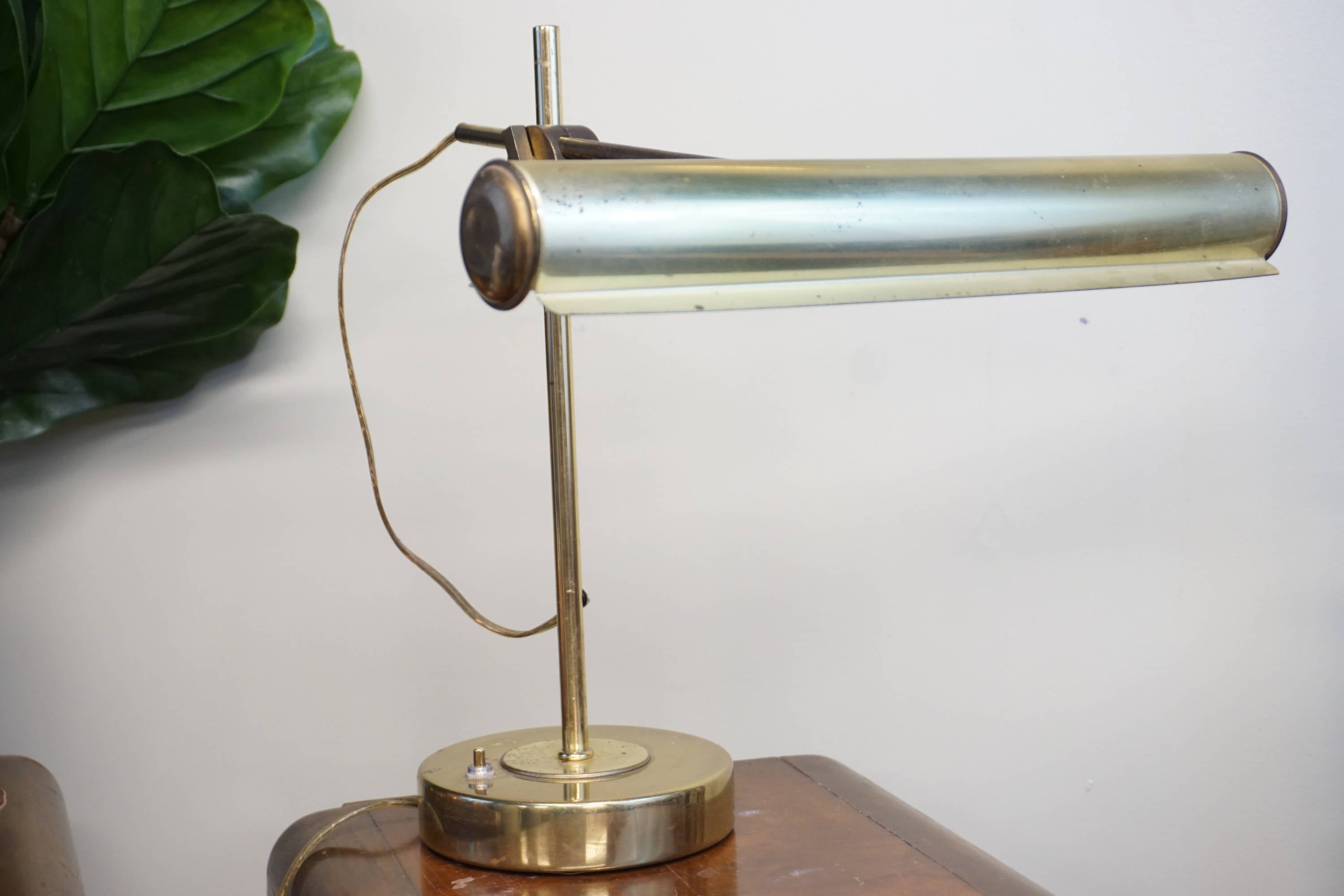 Vintage Brass Table Lamp | Brass Desk Lamp | Midcentury Modern Lamp | Brass Lamp | MCM Home Decor | MCM | Vintage Home Decor |