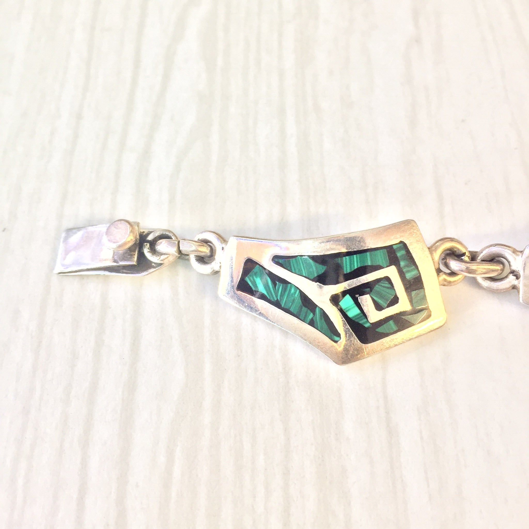 Vintage Sterling Silver Link Bracelet with Green Malachite Stones | Green Bracelet | Inlaid Malachite Gemstone | Vintage Jewelry | Gift