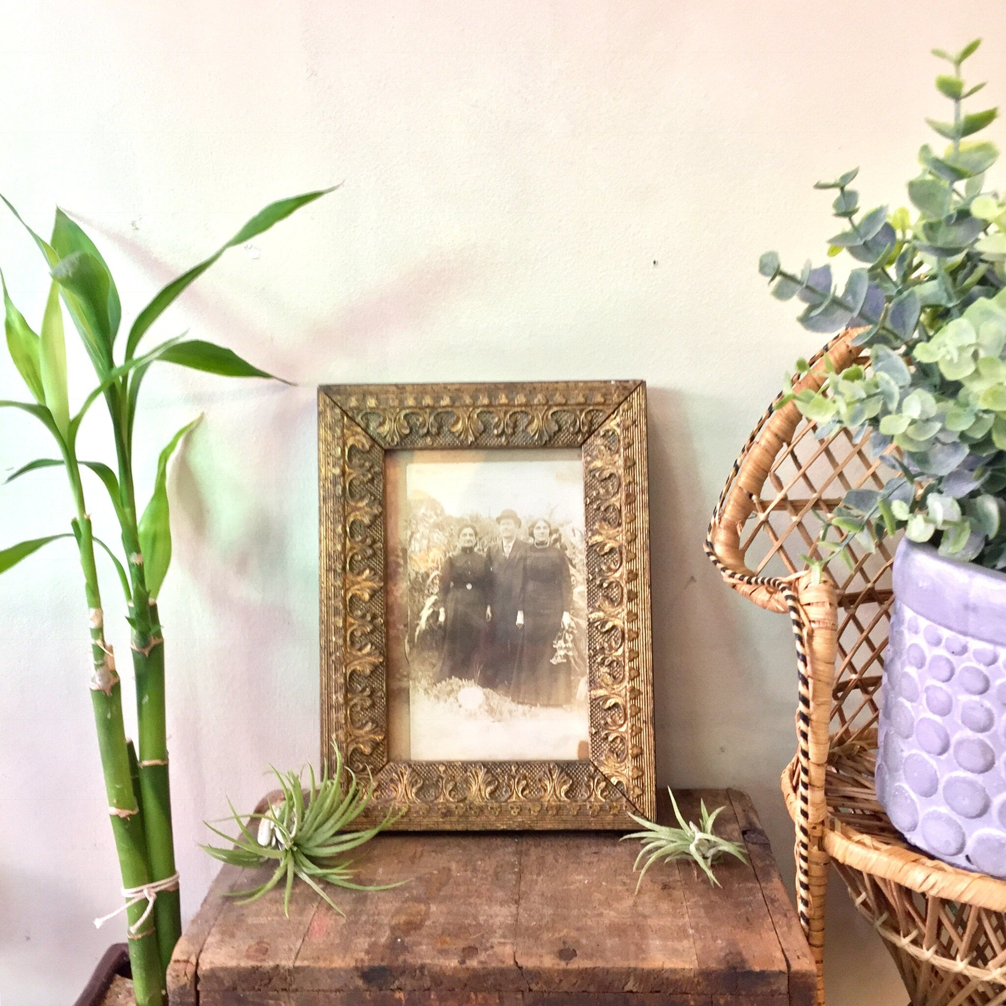 Antique Wooden Picture Frame | Ornate Gold Gilt Wooden Picture Frame | Vintage Home Decor | Wall Art | Hanging Wall Art | Wood Carved