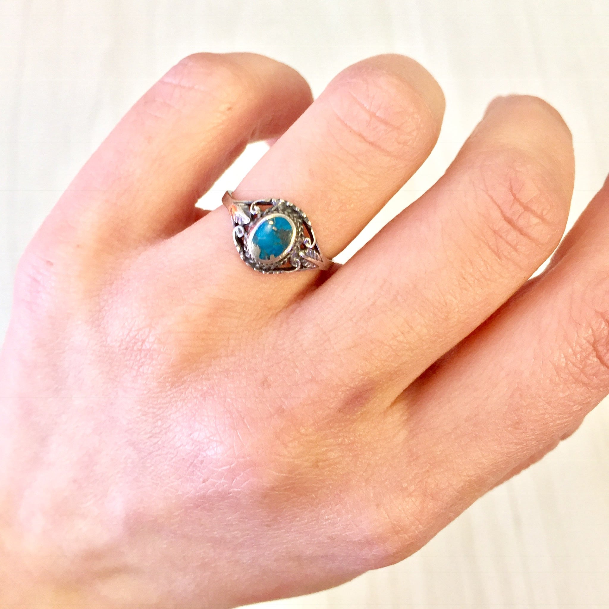 Vintage Silver Ring | Vintage Jewelry | Sterling Silver Ring | Turquoise Jewelry | Turquoise Stone | Southwestern Ring | Blue | Silver