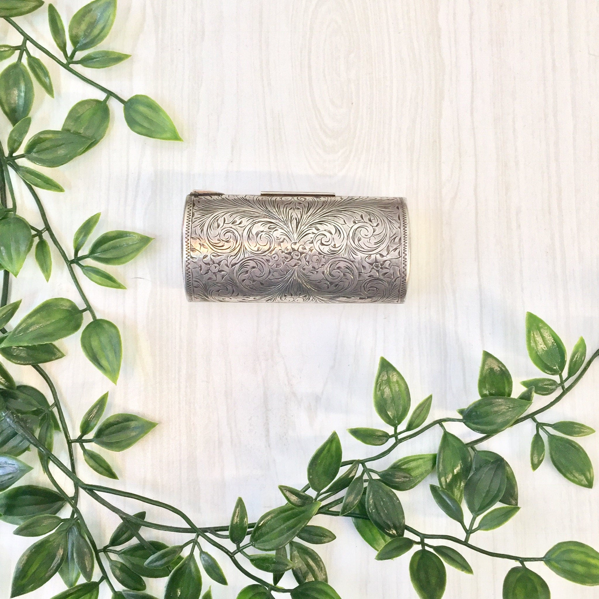 Vintage Sterling Silver Case | Small Sterling Case | Etched Sterling Silver | Filagree | Hinged Silver Case | Vintage Decor | Trinket Box