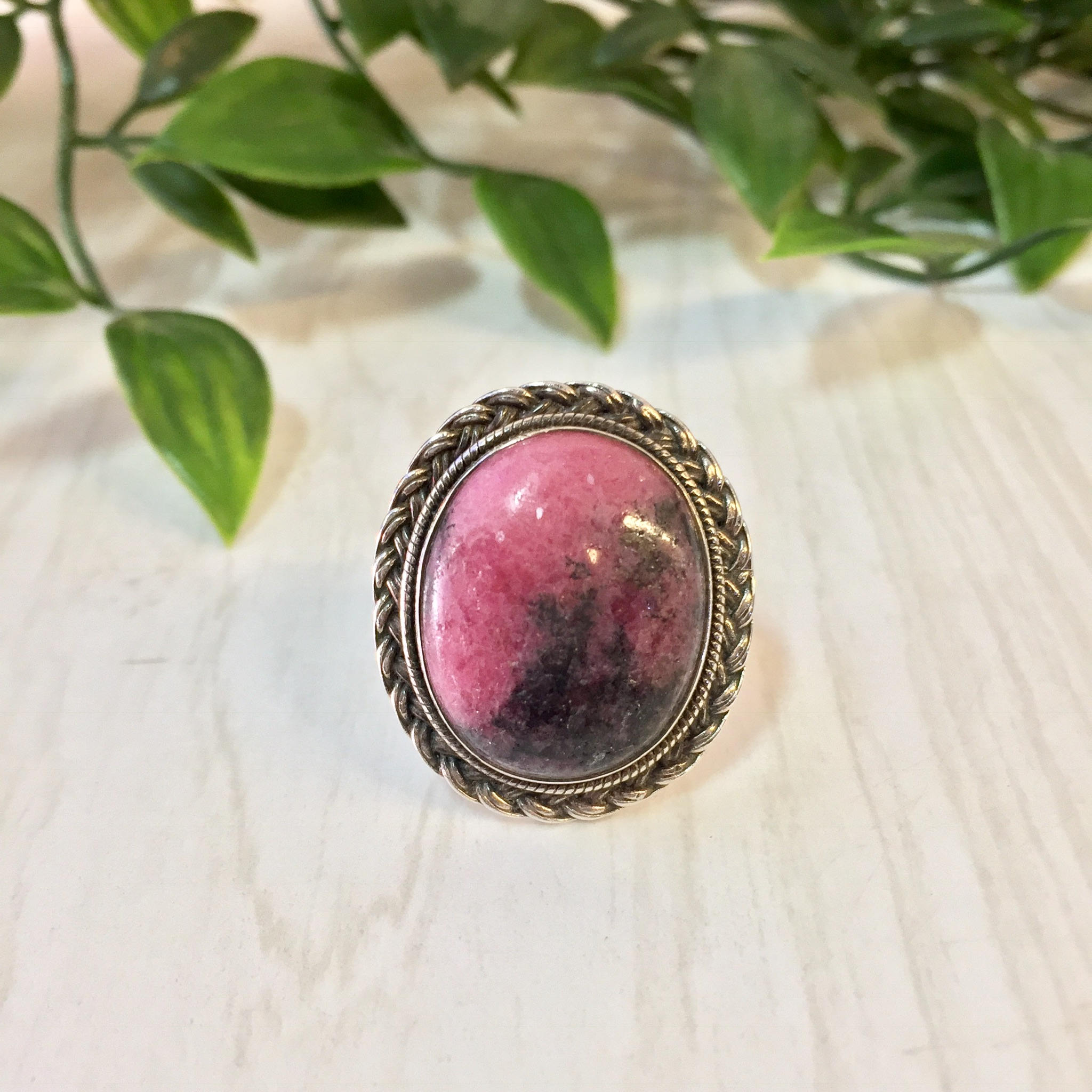 Vintage Silver Ring | Rhodonite Ring | Vintage Jewlery | Sterling Silver | Pink Jewelry | Rhodonite | Statement Jewelry | Cocktail Ring