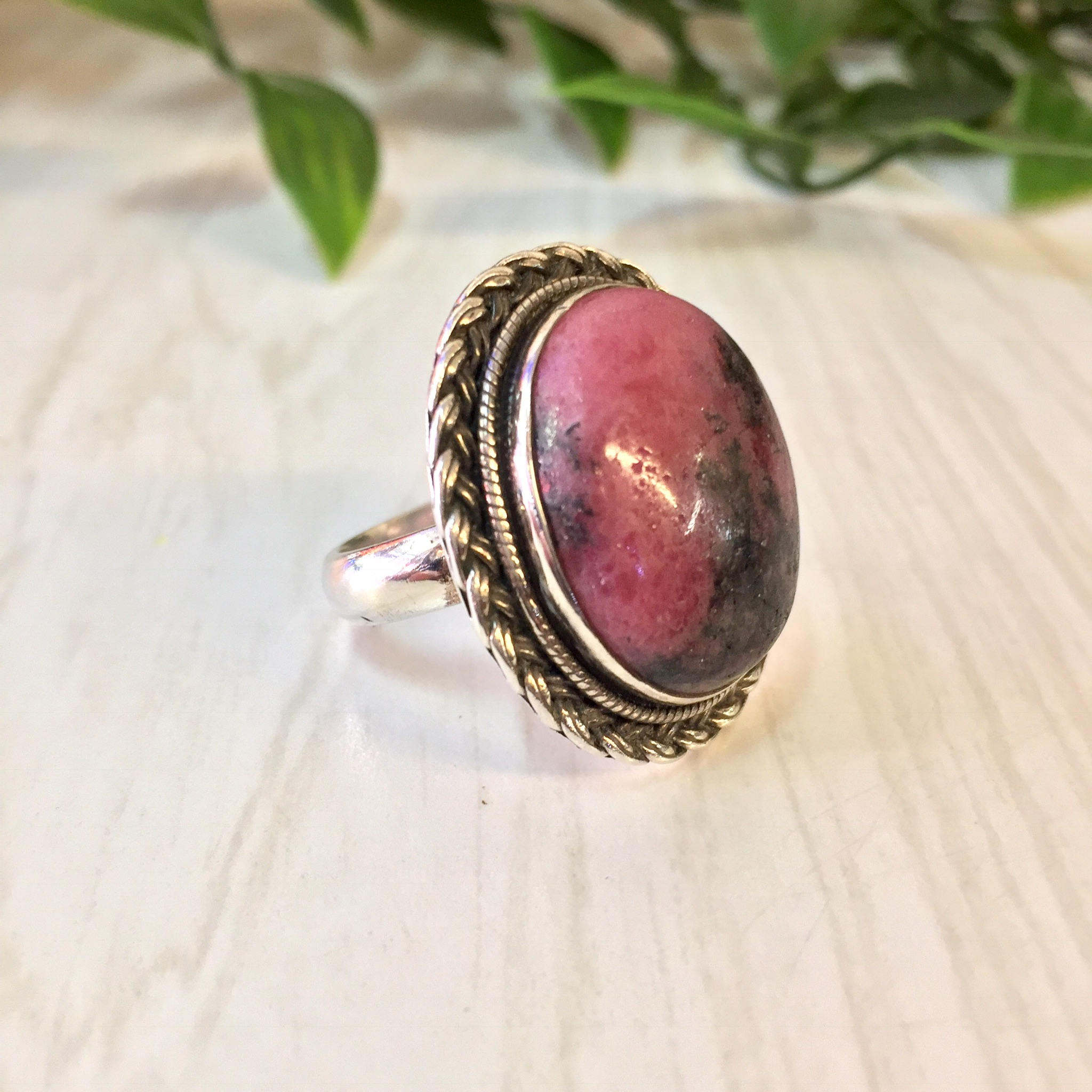 Vintage Silver Ring | Rhodonite Ring | Vintage Jewlery | Sterling Silver | Pink Jewelry | Rhodonite | Statement Jewelry | Cocktail Ring