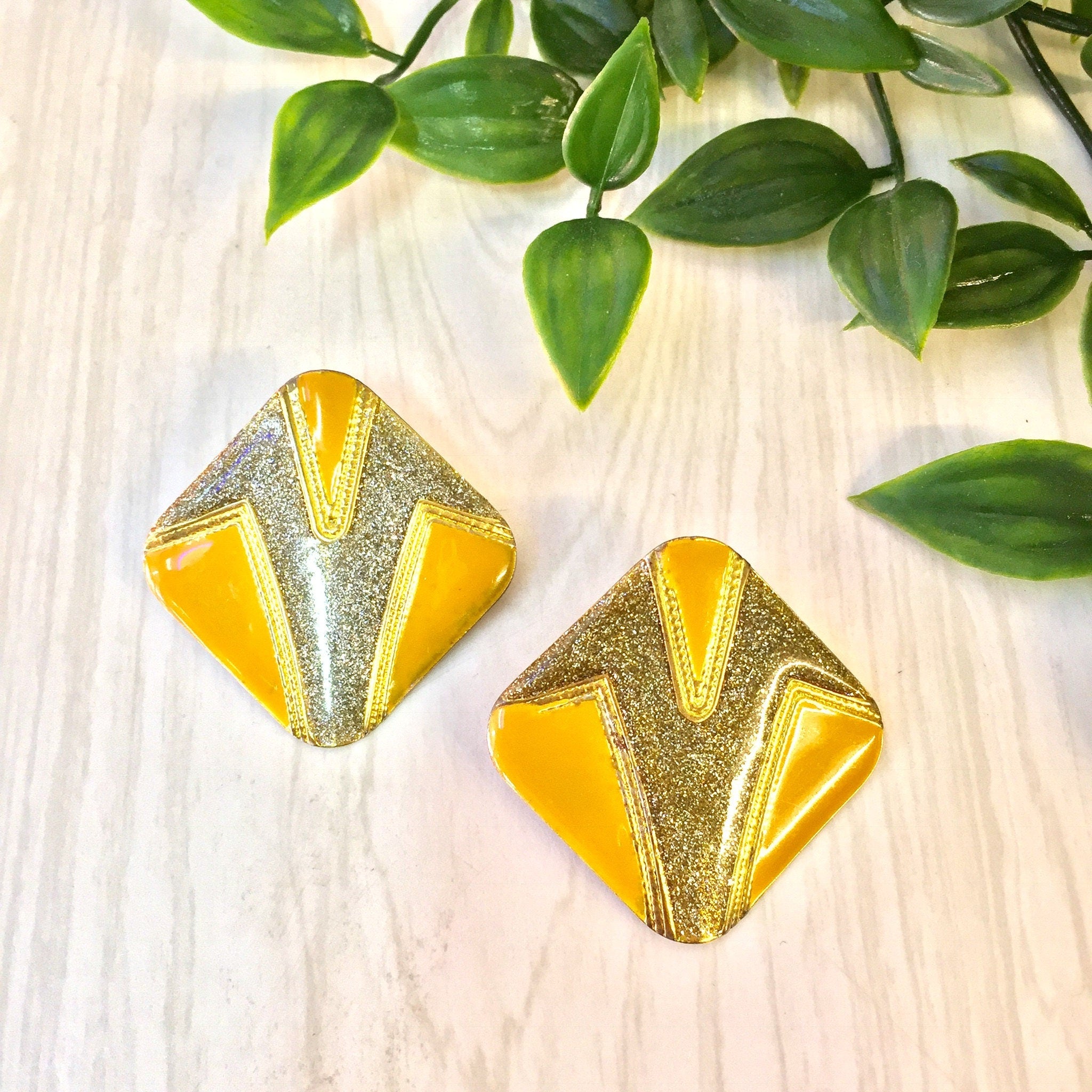 Vintage Clip On Earrings | Yellow Earrings | Glitter Jewelry | Retro Jewelry | 70s Jewelry | Earrings | Clip On | Vintage Jewelry | Glitter