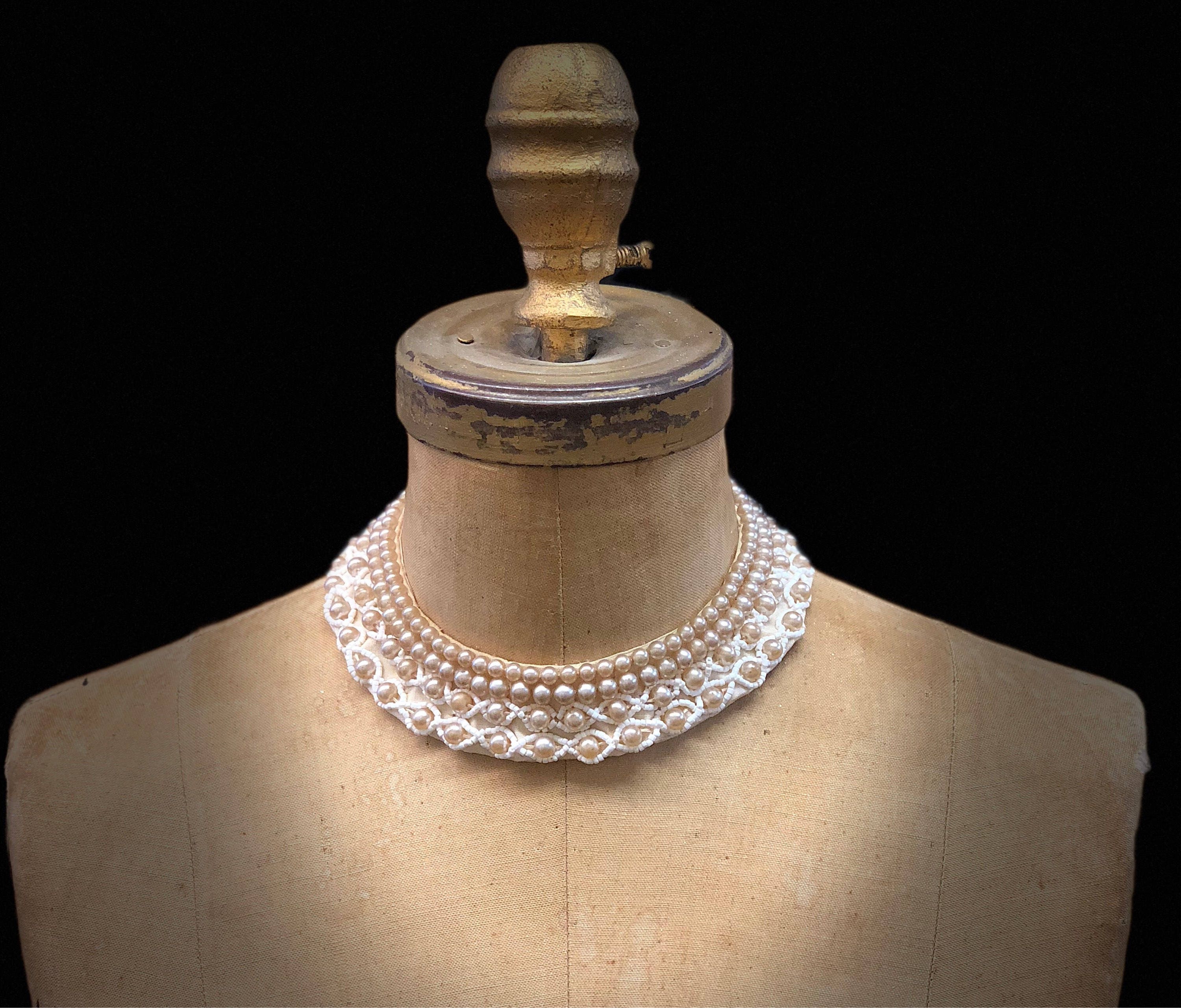 Womens blouse collar, vintage clothing, pearl on collar, vintage dress collar, Pearl collar, beaded collar, faux collar, Collar vintage
