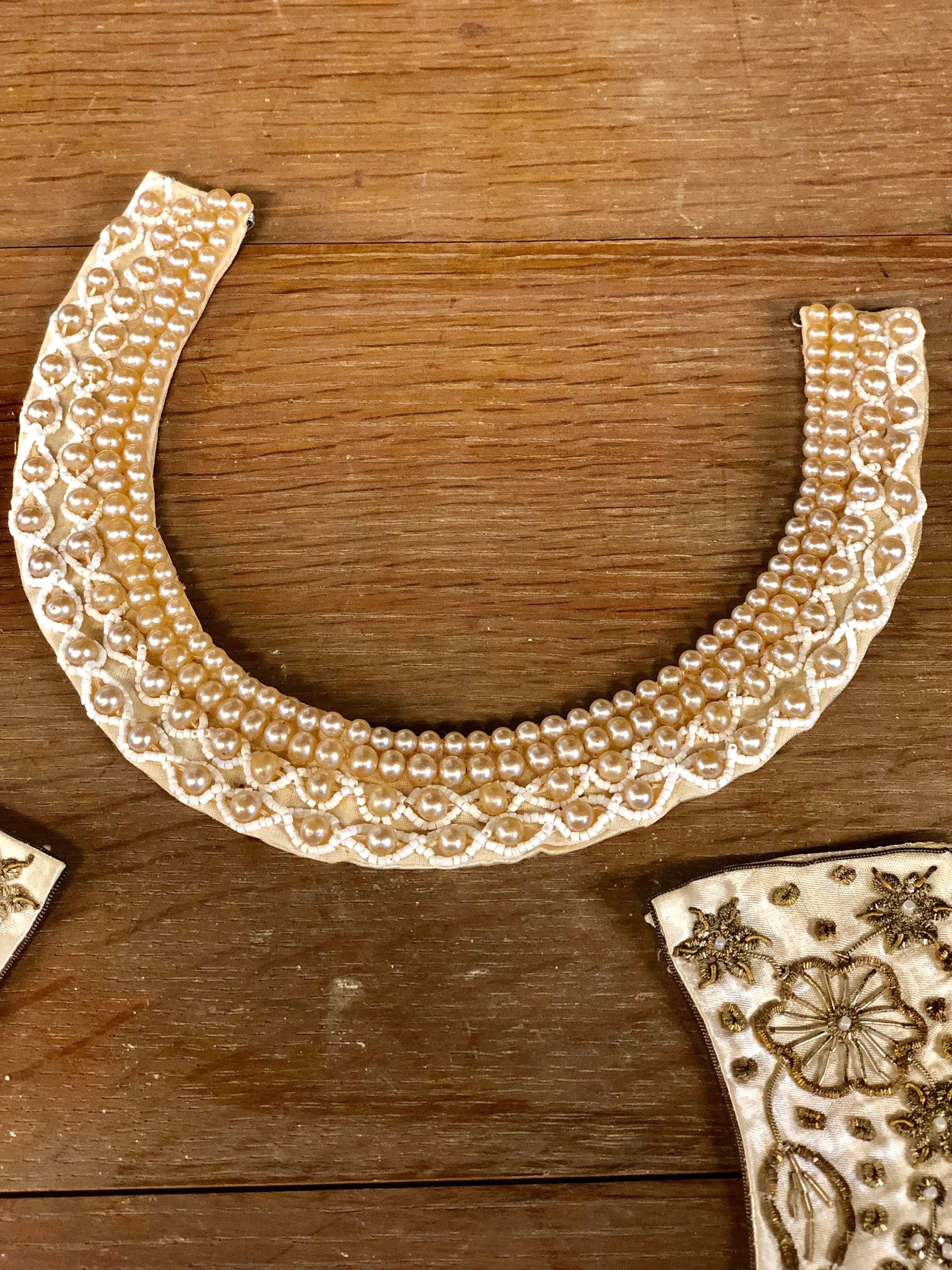 Womens blouse collar, vintage clothing, pearl on collar, vintage dress collar, Pearl collar, beaded collar, faux collar, Collar vintage