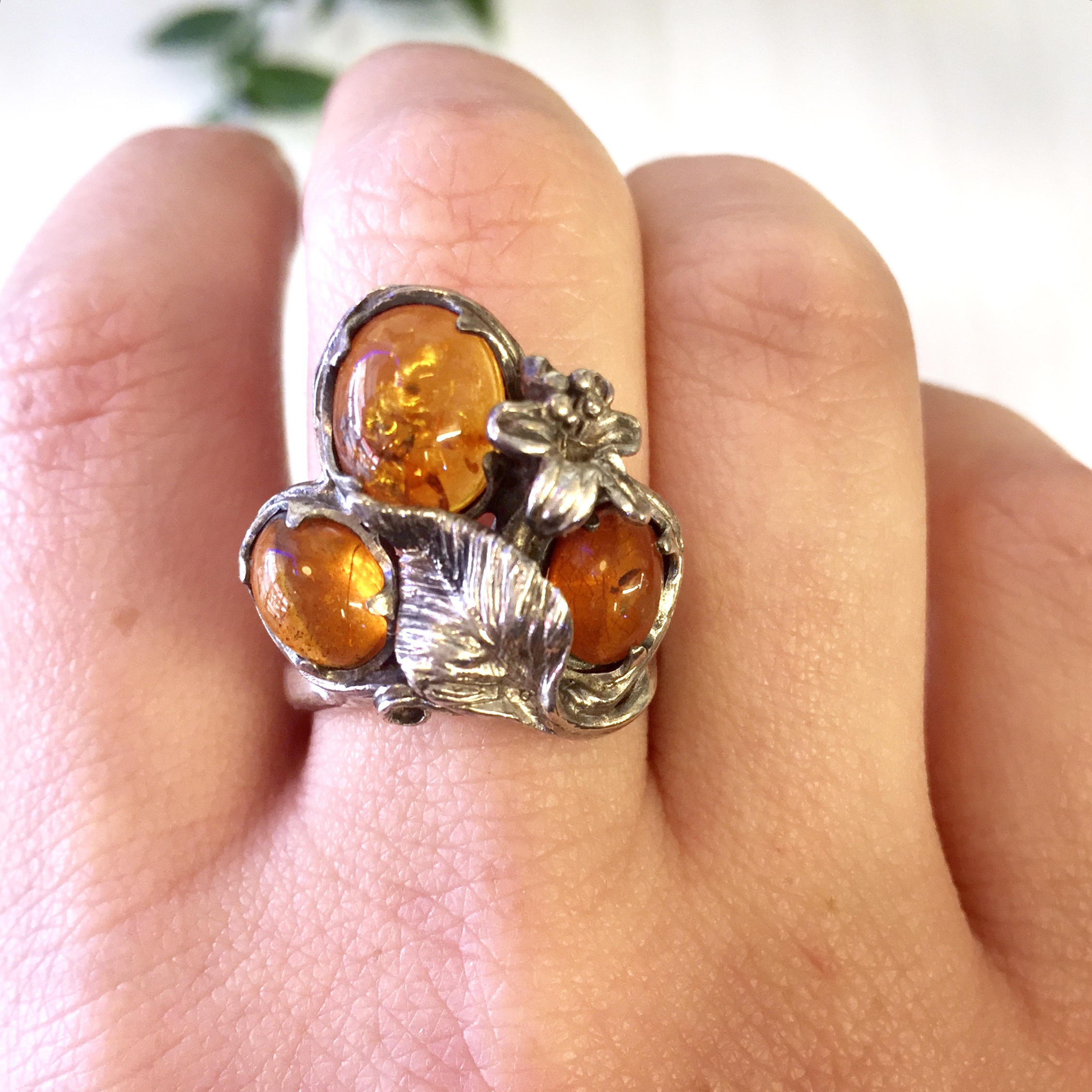 Vintage Sterling Silver Ring with Amber Stones | Leaf and Flower Ring | Amber Stones | Orange | Vintage Jewelry | Statement Ring | Gift