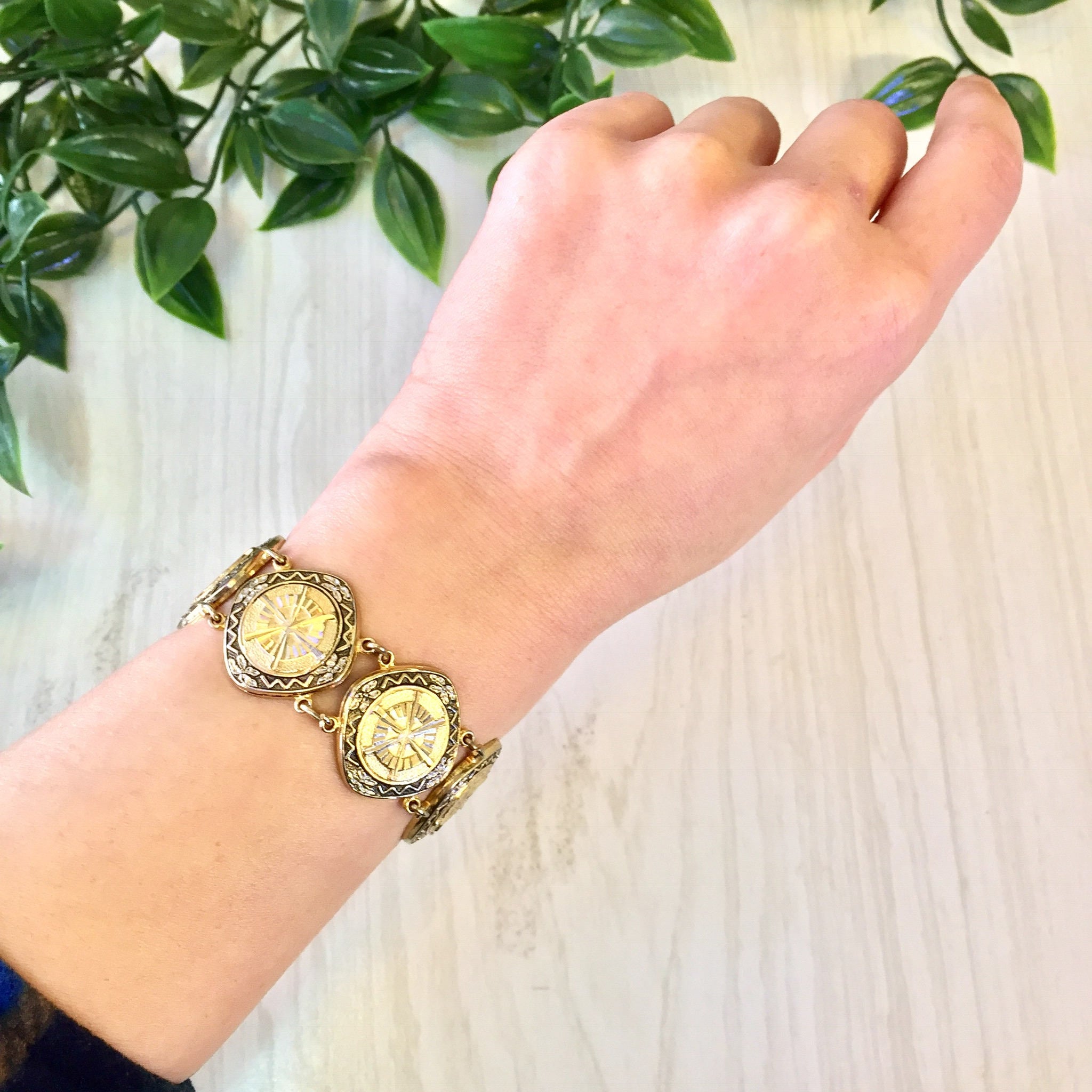 Vintage Gold Tone Bracelet | Nautical Jewelry | Costume Jewelry | Gold Bracelet | Vintage Jewelry | Holiday Gift Idea | Gift For Mom |