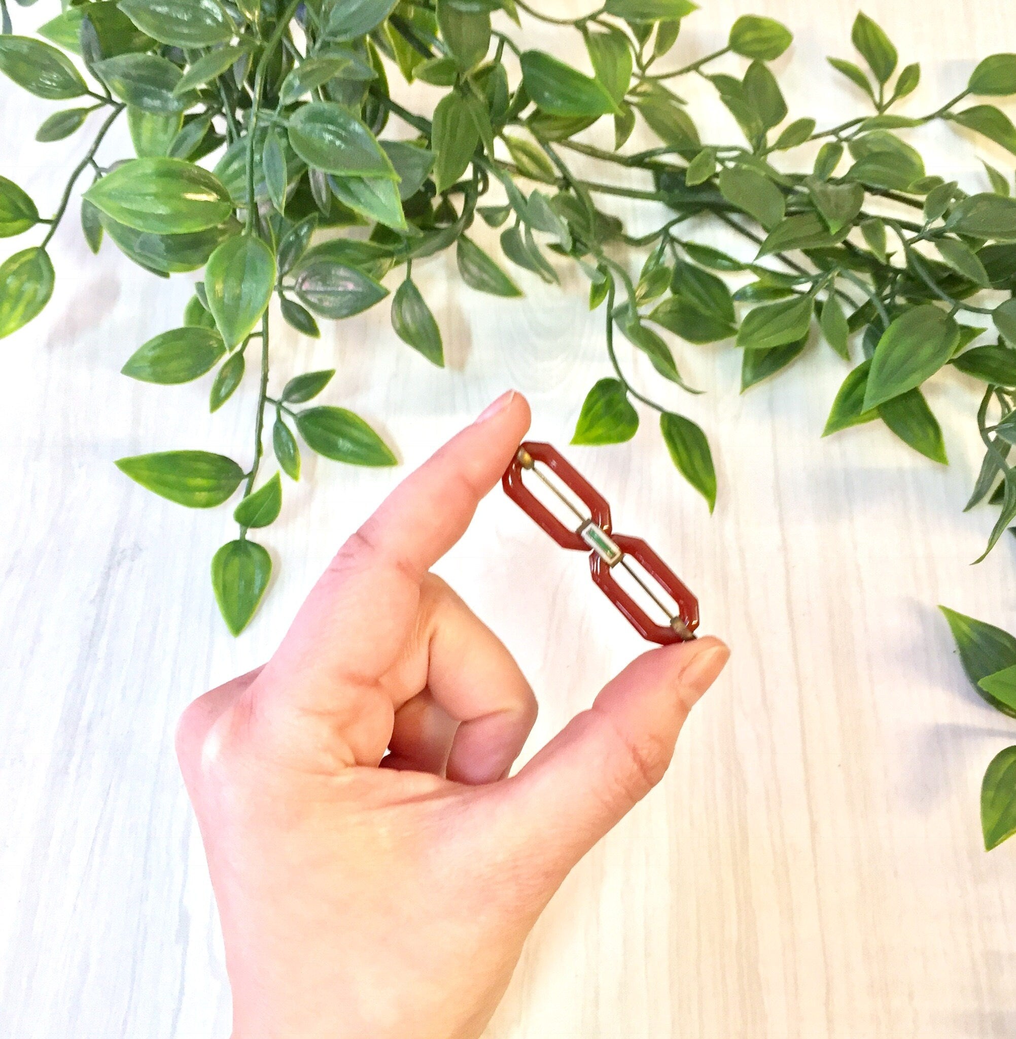 Vintage Red Brooch | Vintage Jewelry | Carnelian Brooch | Vintage Pin | Brooch | Jewelry | Red | White | Green | Carnelian Jewelry | Gift