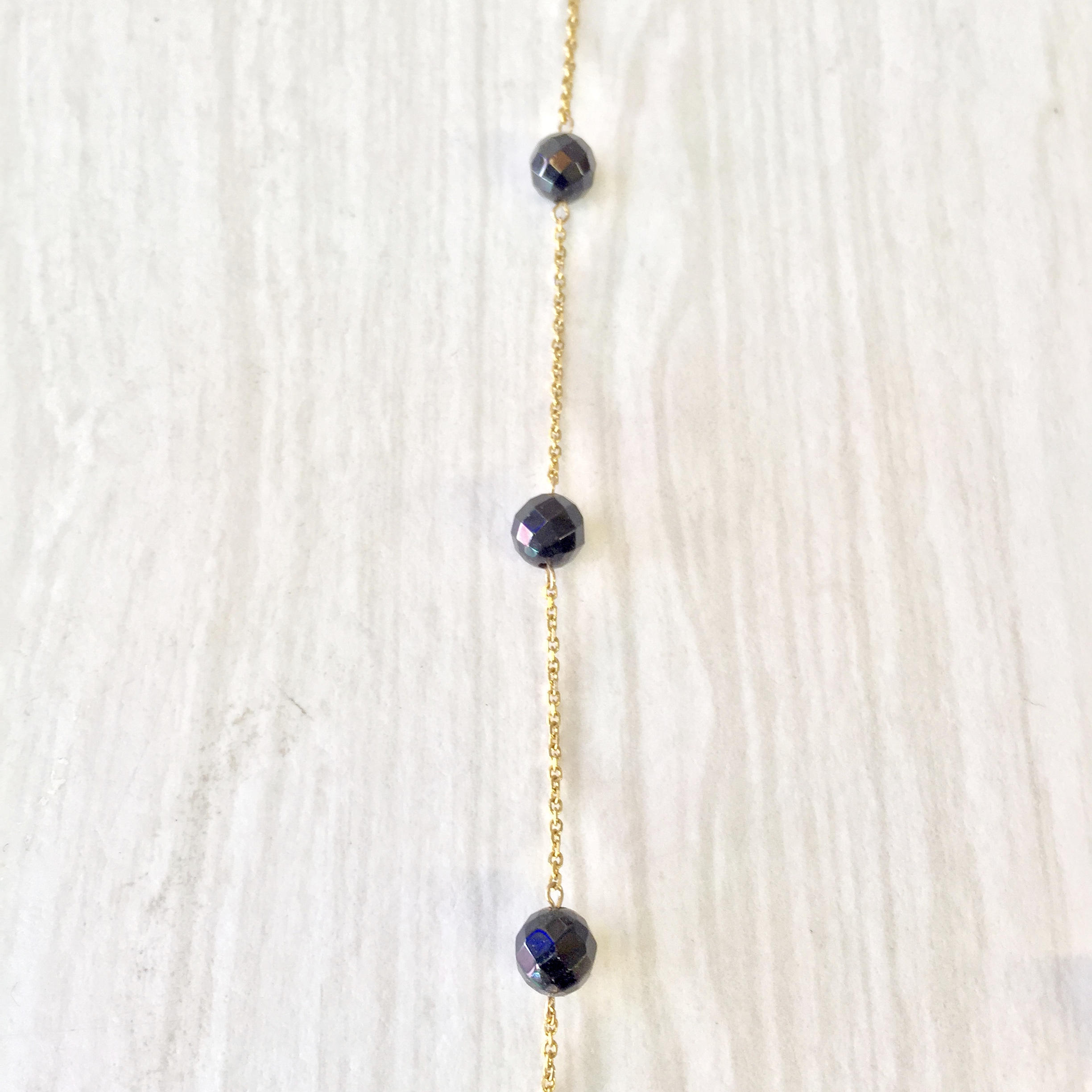 Vintage 14 Karat Gold and Black Onyx Necklace | 14K Yellow Gold | Vintage Gold Jewelry | Gold and Black | Cut Black Onyx | Vintage Necklace
