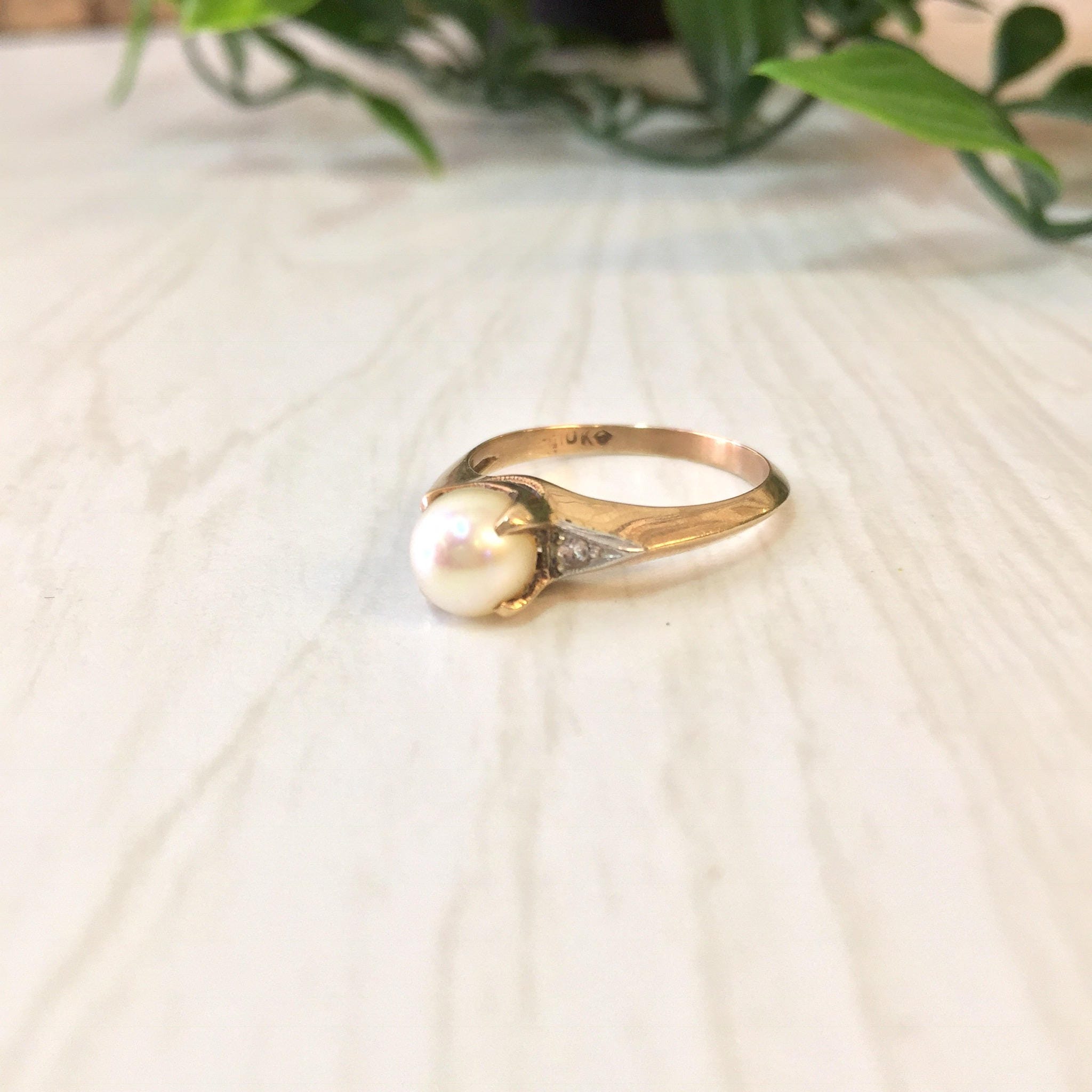 Vintage Gold Ring | 10 K Yellow Gold | Yellow Gold Ring | Pearl Ring | Vintage Jewelry | Diamond Ring | Gold Jewelry | Engagement Ring |