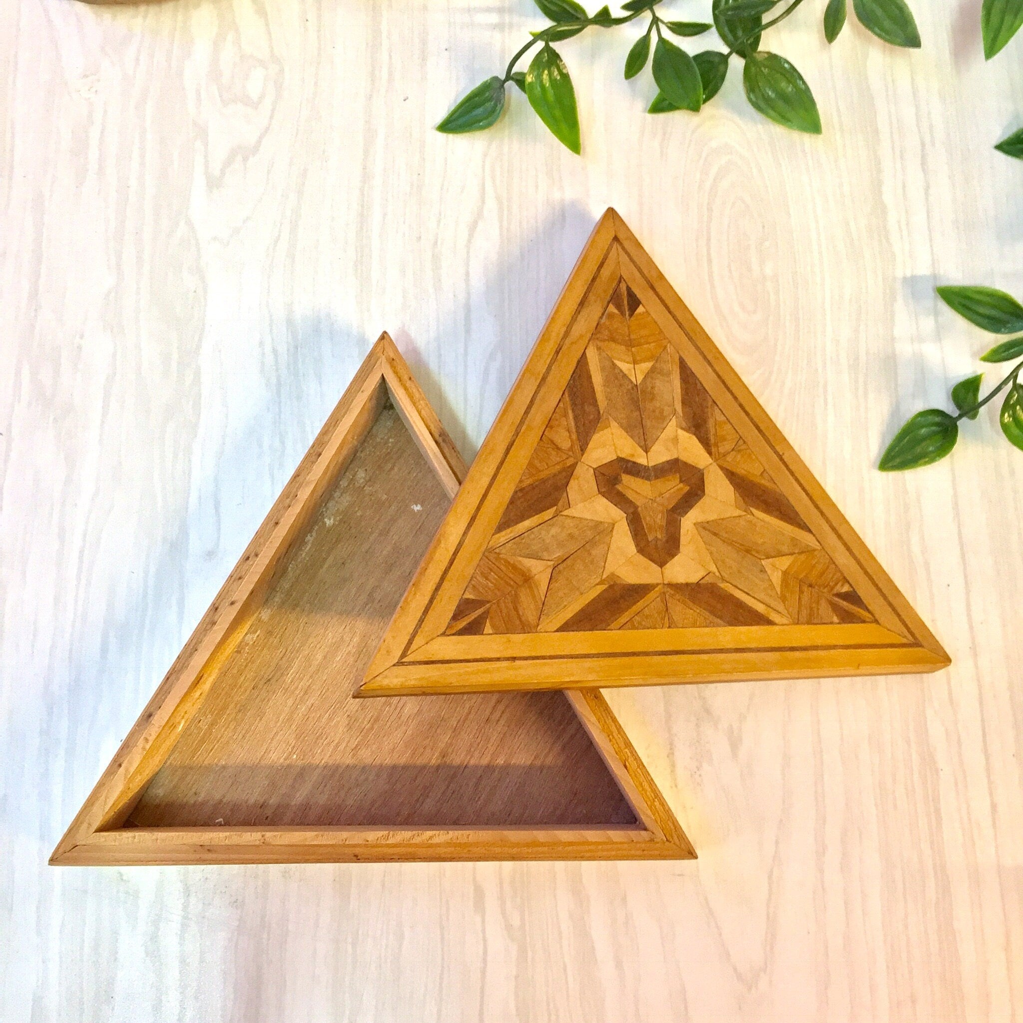 Vintage Wooden Box | Vintage Home Decor | Trinket Box | Handmade Box | Inlaid Wood Work | Triangle | Wood Box | Catch All Box | Mosaic |Gift
