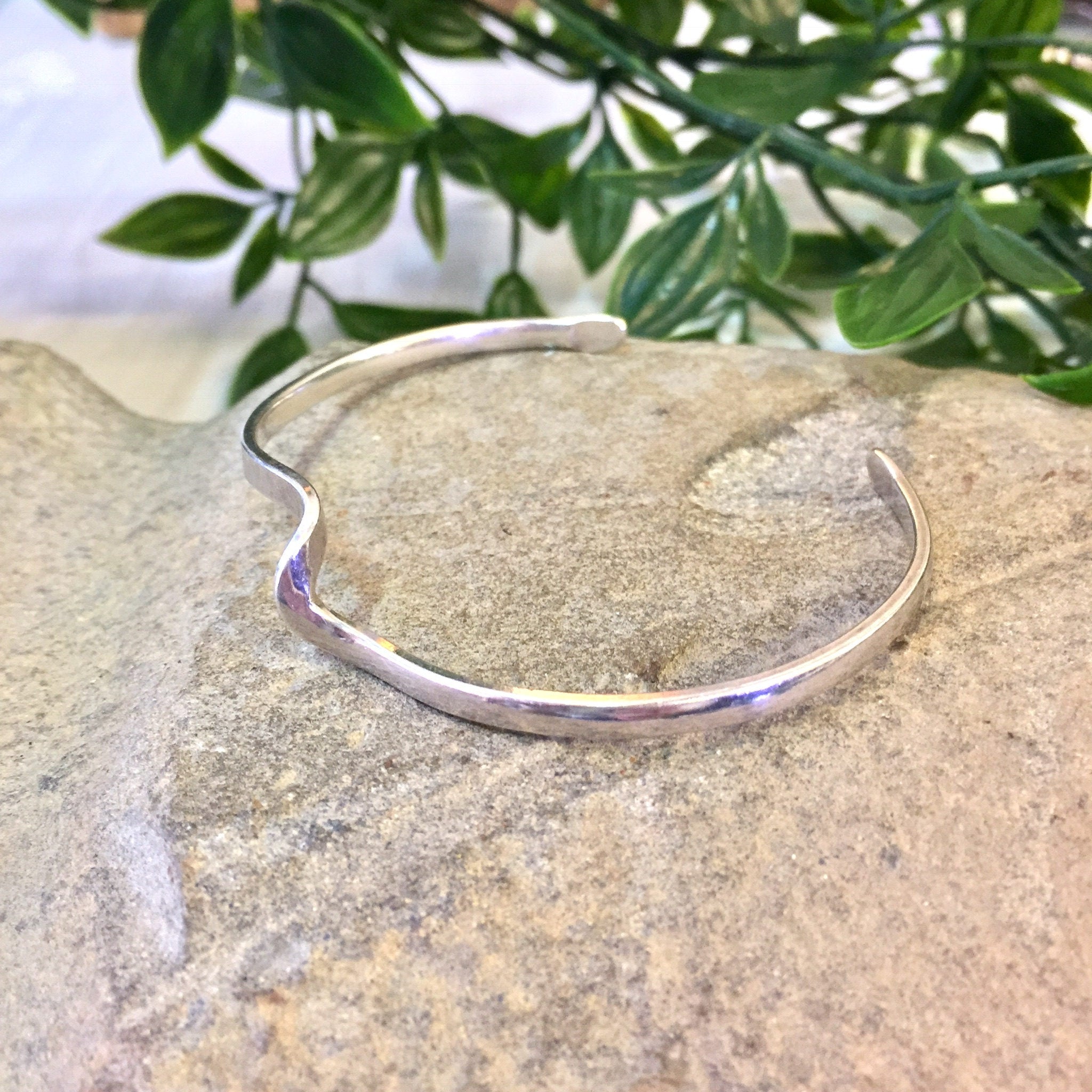 Vintage Sterling Silver Cuff Bracelet, Minimalist Jewelry, Vintage Jewelry, Simple Bracelet, Minimal, Twist Bracelet, Elegant