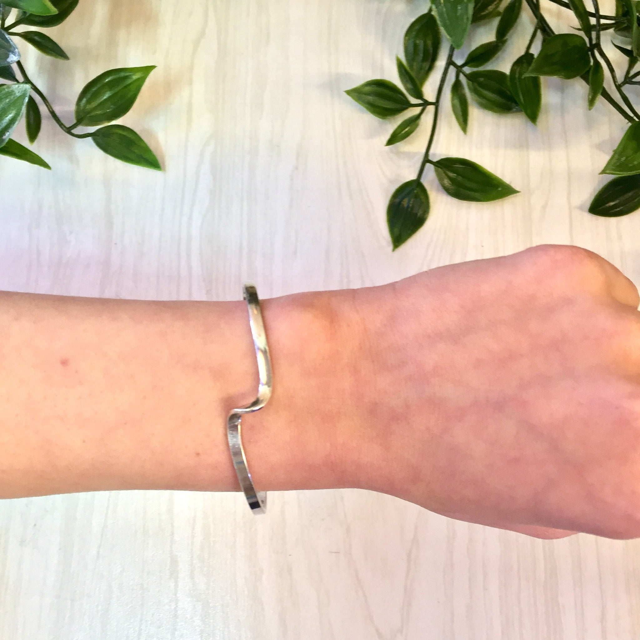 Vintage Sterling Silver Cuff Bracelet, Minimalist Jewelry, Vintage Jewelry, Simple Bracelet, Minimal, Twist Bracelet, Elegant