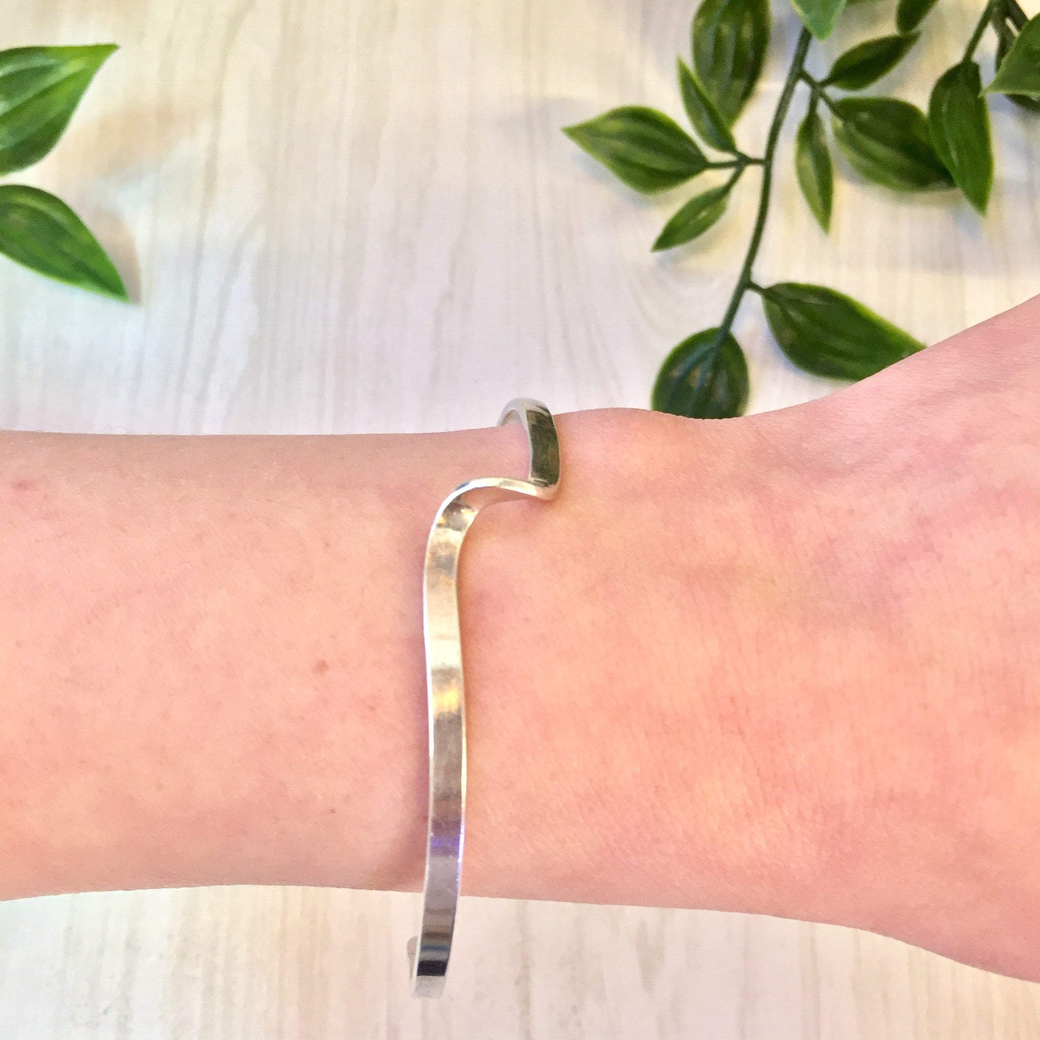 Vintage Sterling Silver Cuff Bracelet, Minimalist Jewelry, Vintage Jewelry, Simple Bracelet, Minimal, Twist Bracelet, Elegant