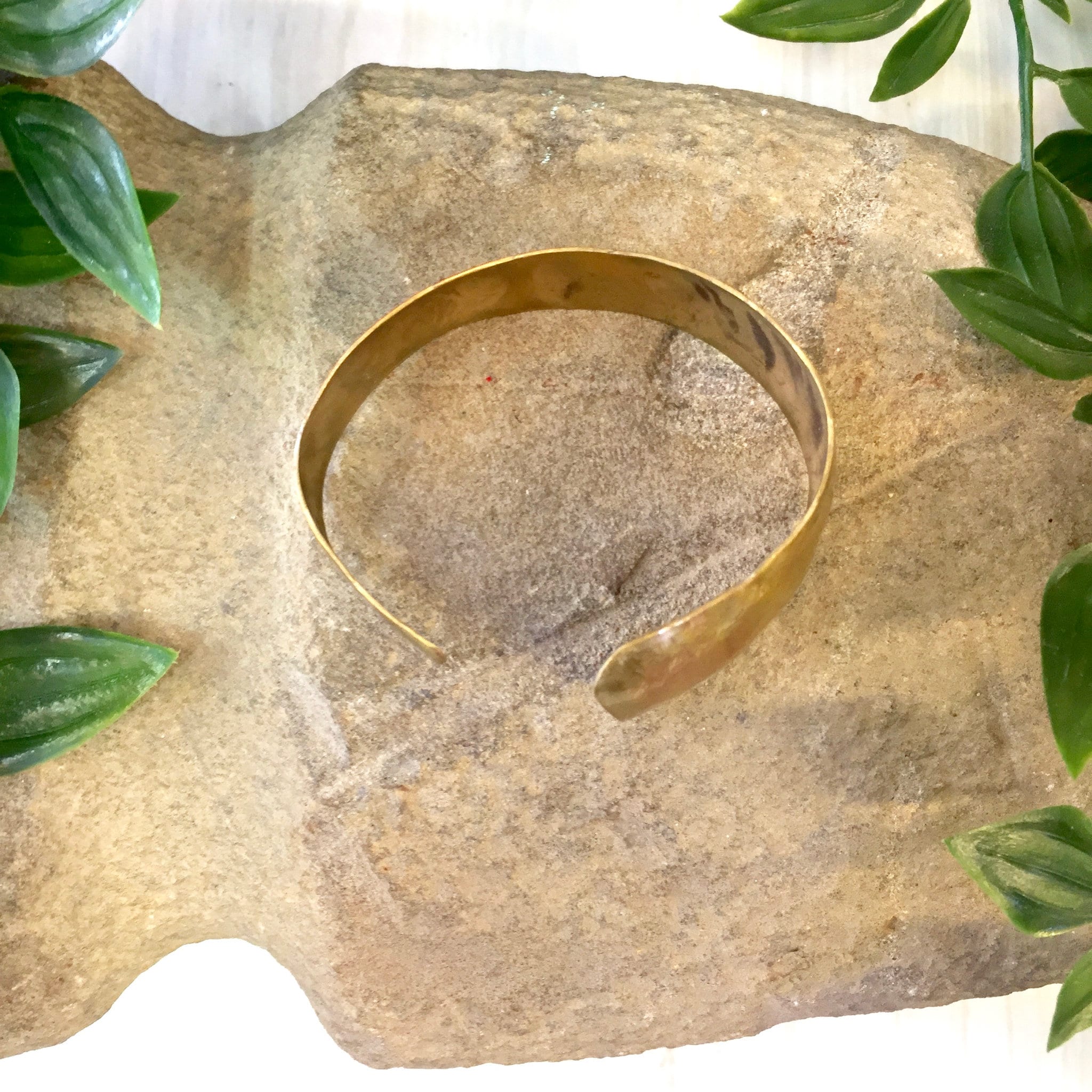 Vintage Brass Cuff, Vintage Jewlery, Brass Bracelet, Asymmetrical Cuff, Hammered Bracelet, Hand Made, Mother's Day Gift, Gold Tone