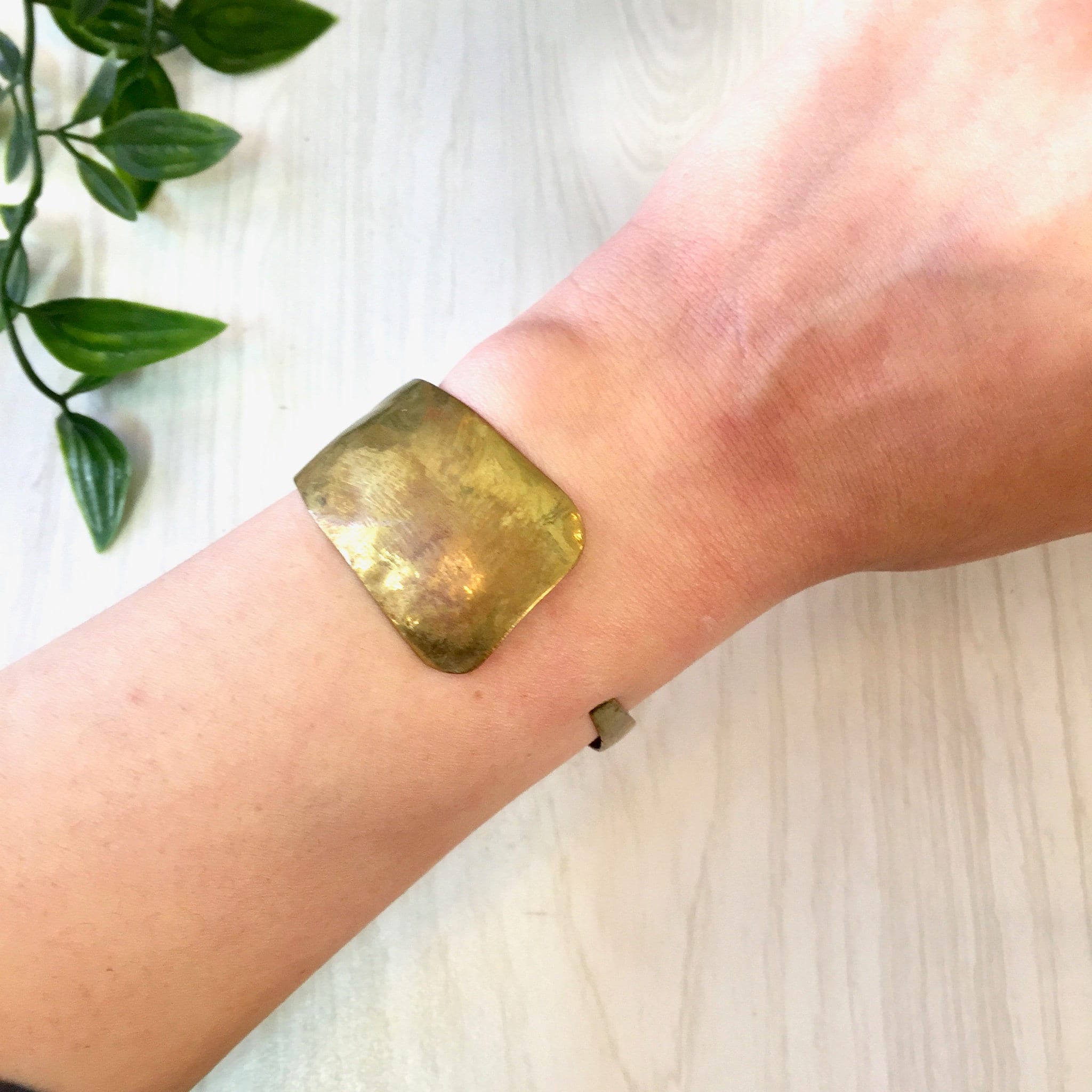 Vintage Brass Cuff, Vintage Jewlery, Brass Bracelet, Asymmetrical Cuff, Hammered Bracelet, Hand Made, Mother's Day Gift, Gold Tone