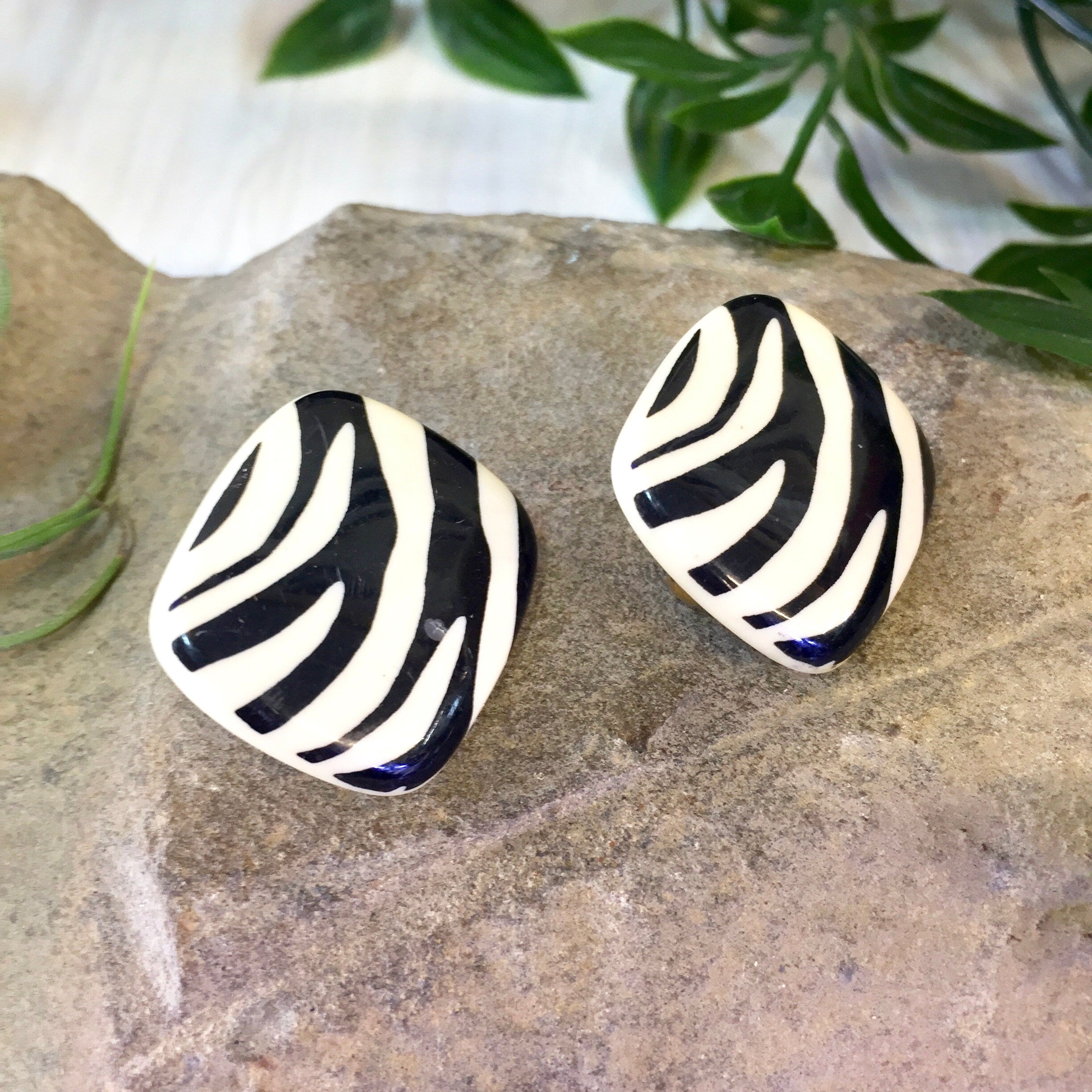 Clip On Earrings, Vintage Earrings, Vintage Jewelry, Zebra Print, Animal Print, Black and White, Stripes, 1960's, 1970's, 1980's, Plastic
