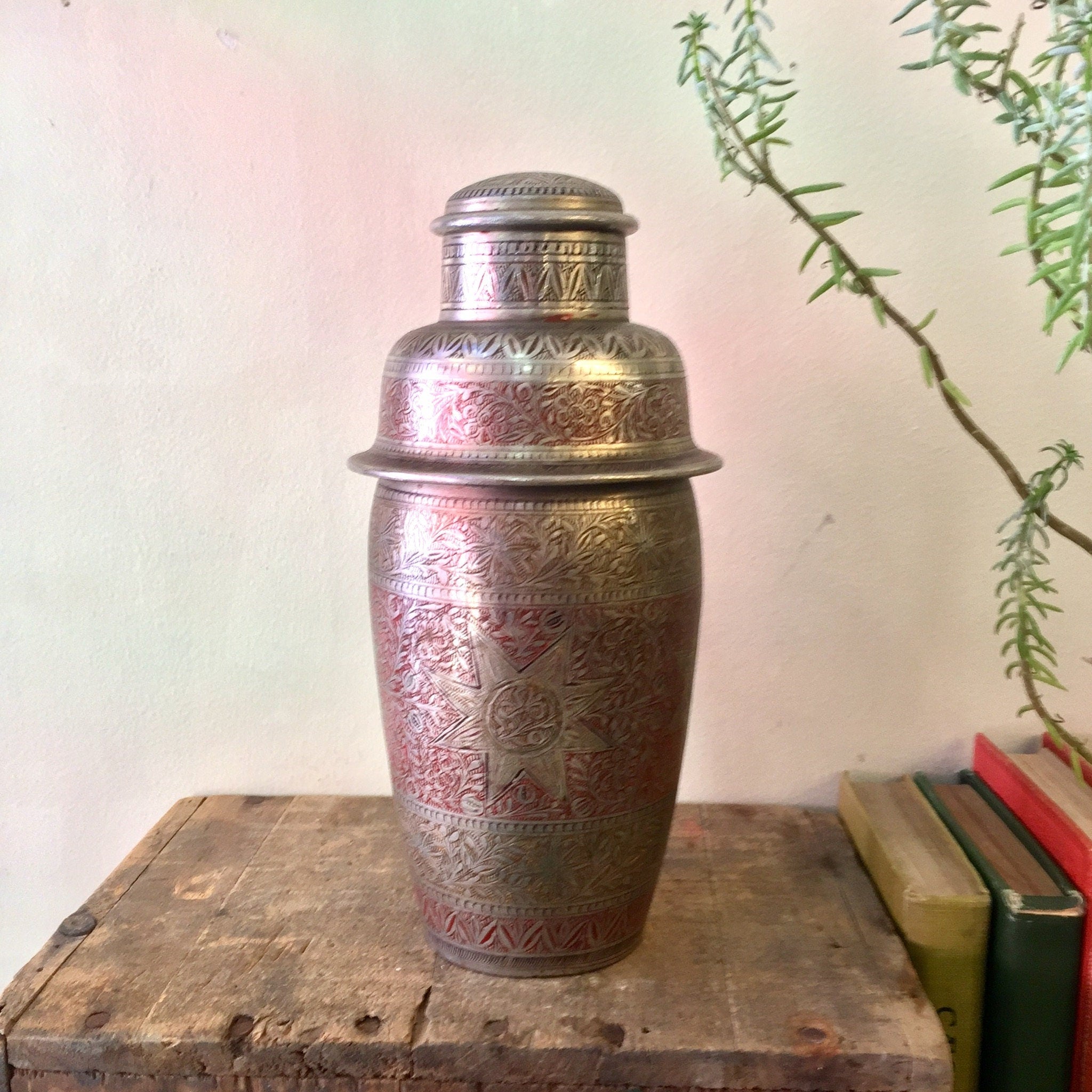 Vintage Cocktail Shaker, Vintage Barware, Etched Painted Metal, Mixology, Indian Cocktail Shaker, Silver, Red, Floral Design, Etched Metal