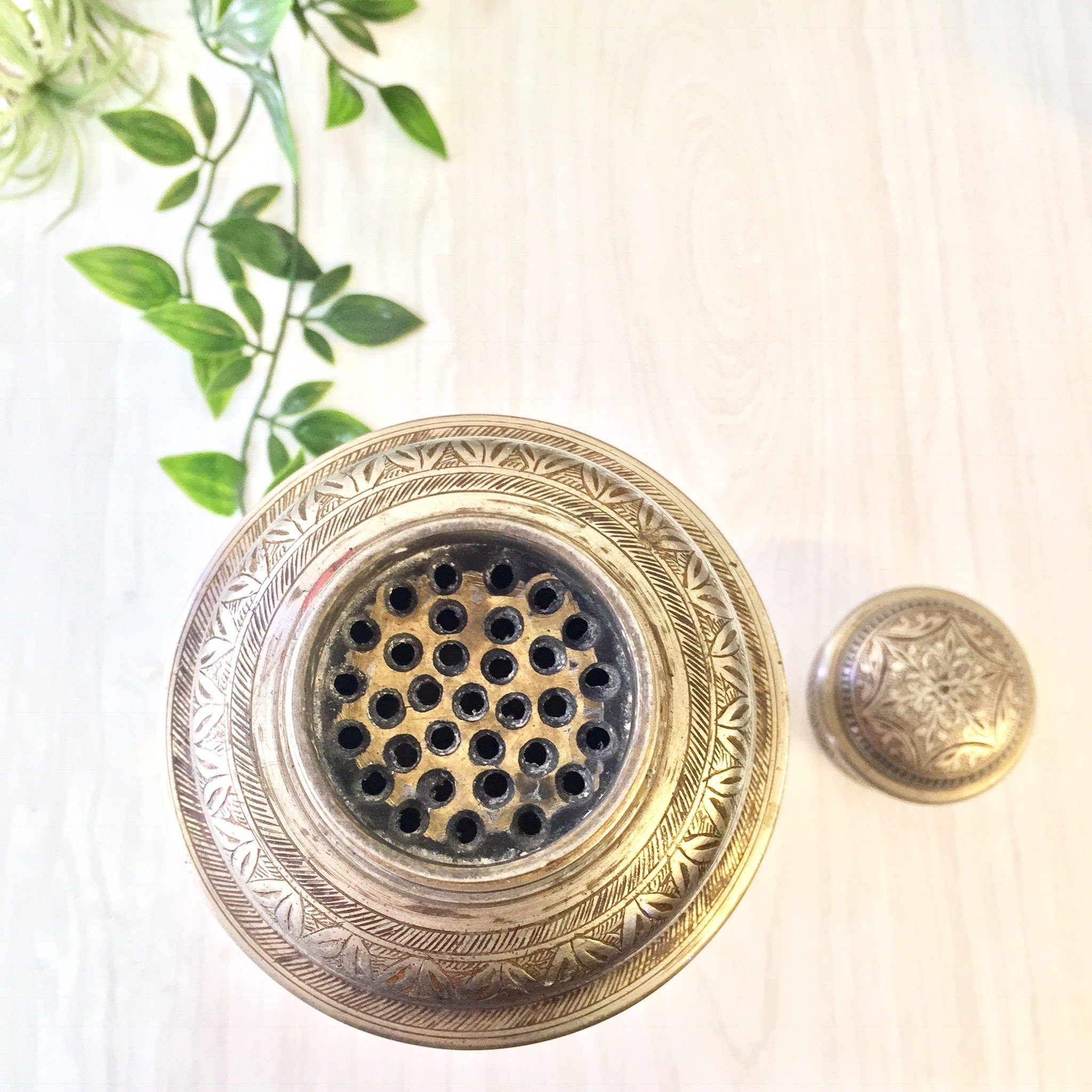 Vintage Cocktail Shaker, Vintage Barware, Etched Painted Metal, Mixology, Indian Cocktail Shaker, Silver, Red, Floral Design, Etched Metal