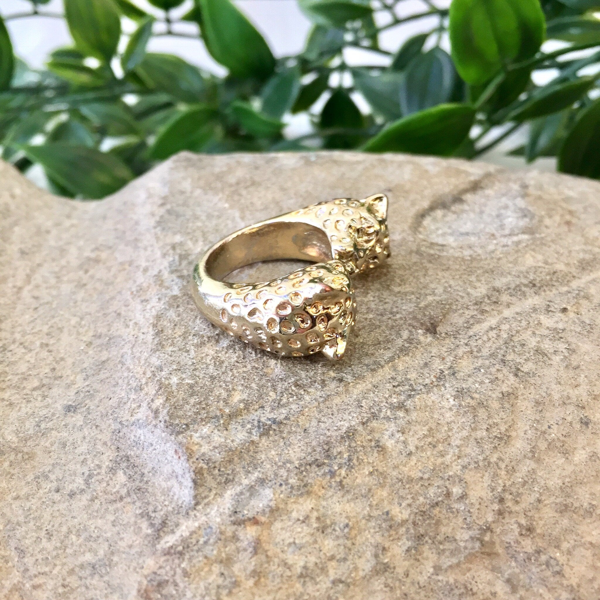 Vintage Leopard Ring, Double Head Leopard, Costume Jewelry, Gold Tone Ring, Vintage Jewelry, Statement Ring, Leopard, Animal, Cat, Gold,