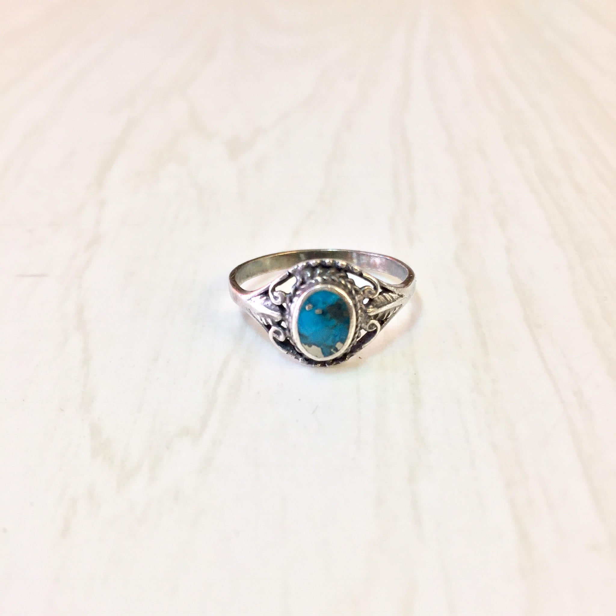 Vintage Silver Ring | Vintage Jewelry | Sterling Silver Ring | Turquoise Jewelry | Turquoise Stone | Southwestern Ring | Blue | Silver