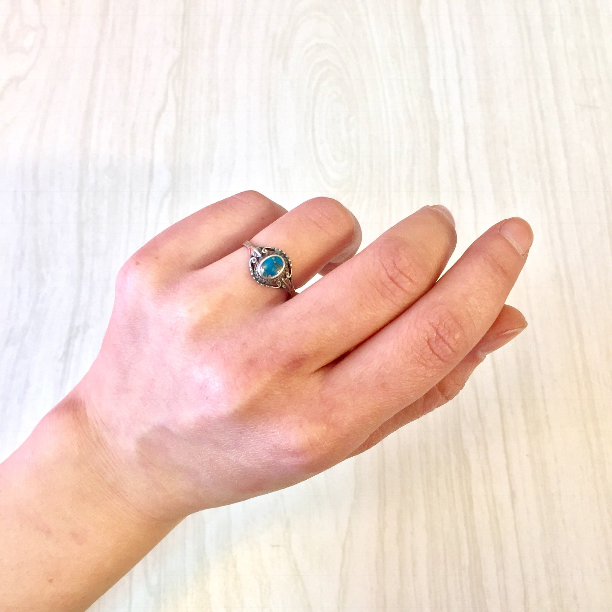 Vintage Silver Ring | Vintage Jewelry | Sterling Silver Ring | Turquoise Jewelry | Turquoise Stone | Southwestern Ring | Blue | Silver